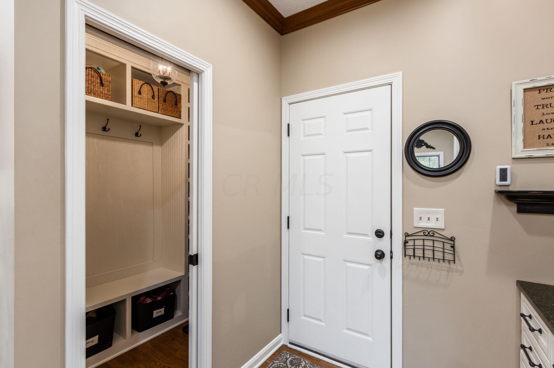 5220 Somerset Ave, Westerville OH  43082-8475 exterior