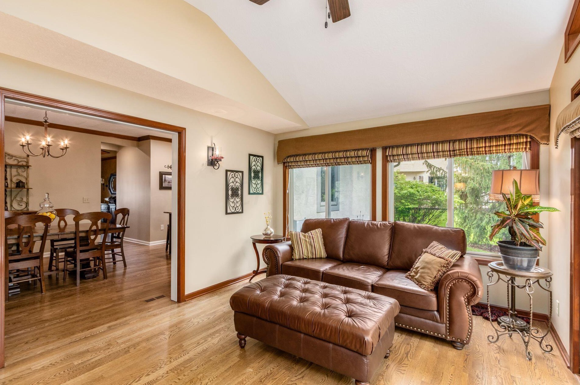 5220 Somerset Ave, Westerville OH  43082-8475 exterior