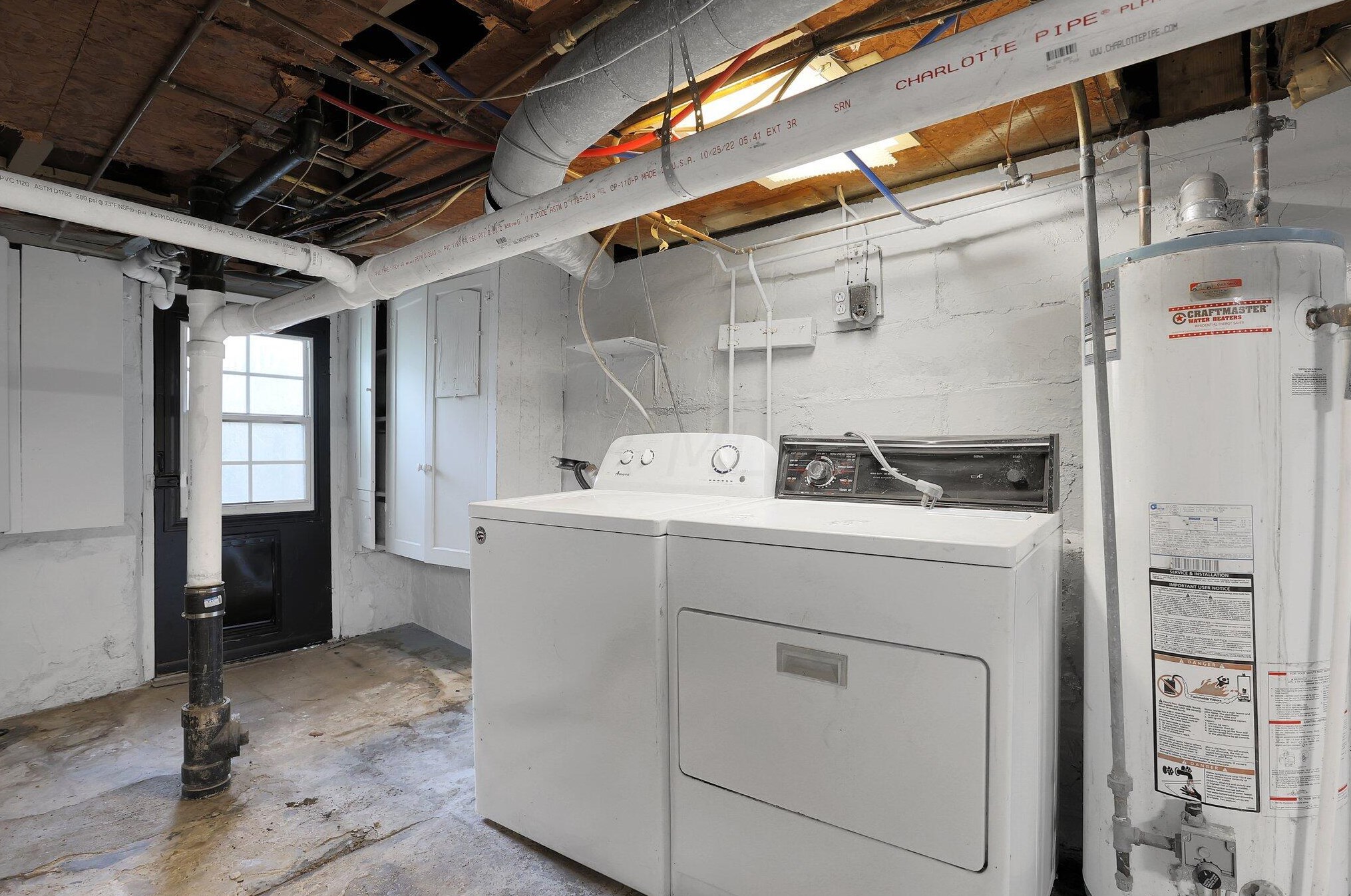 385 Mithoff St, Columbus OH 43206-3530 exterior