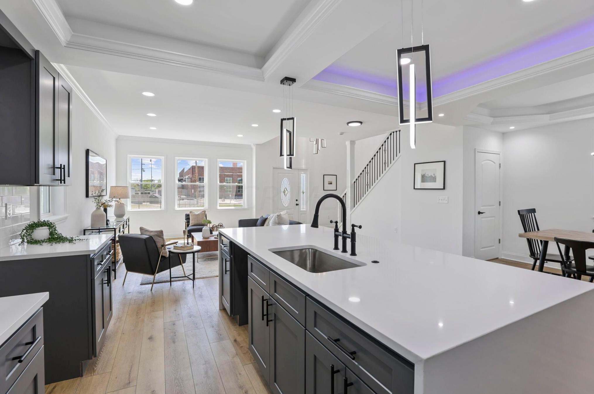 646 Stewart Ave, Columbus OH  43206-2974 exterior