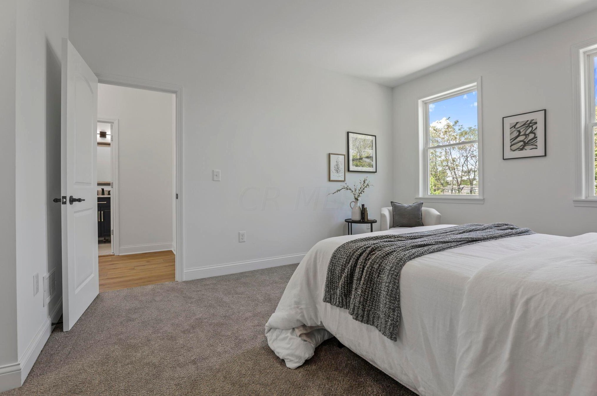 646 Stewart Ave, Columbus OH  43206-2974 exterior