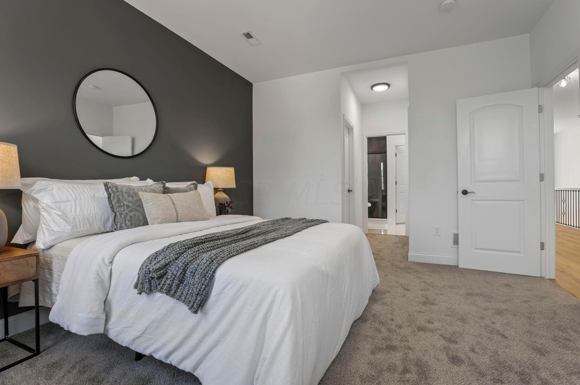 646 Stewart Ave, Columbus OH  43206-2974 exterior