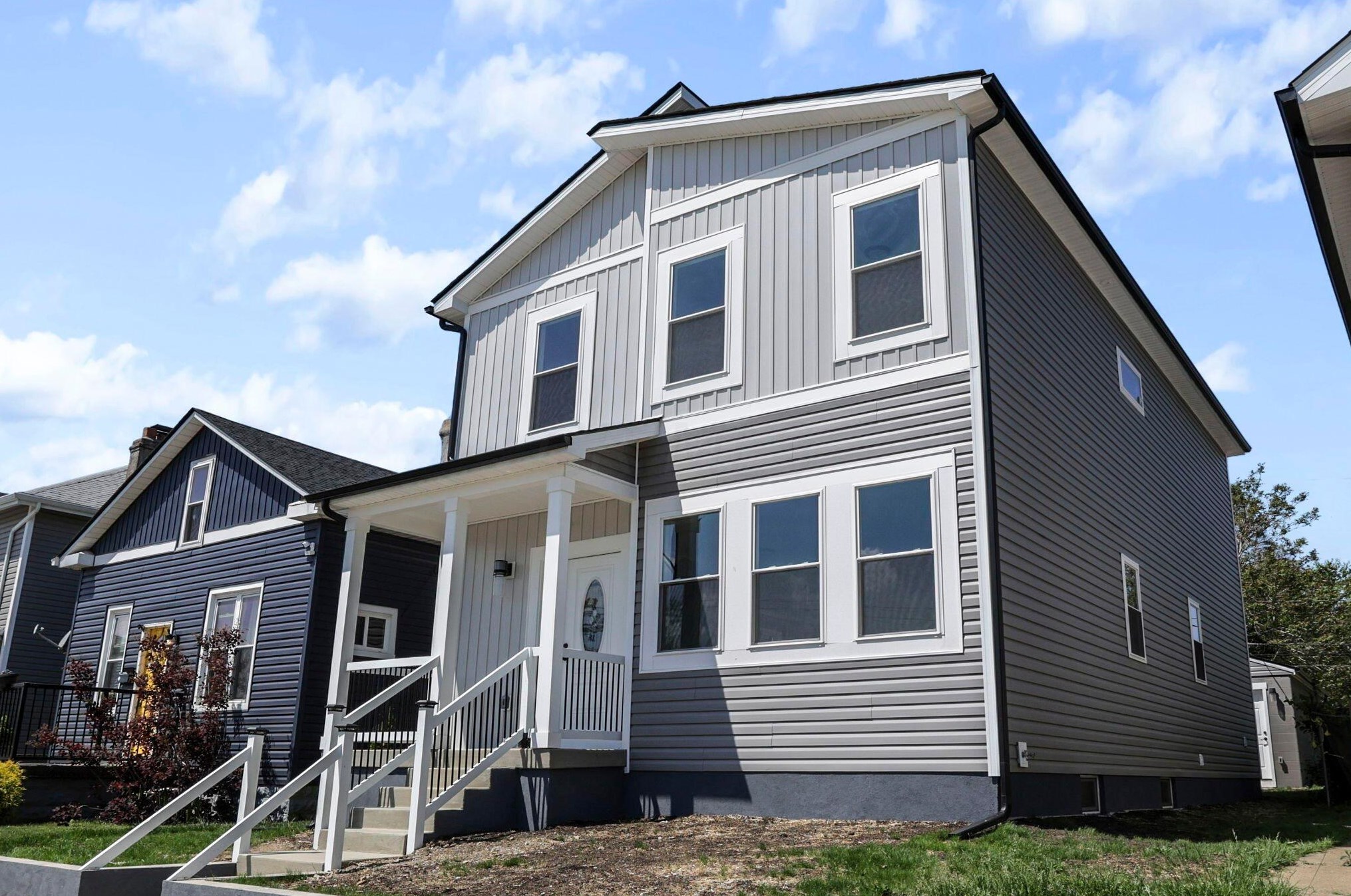 646 Stewart Ave, Columbus OH  43206-2974 exterior