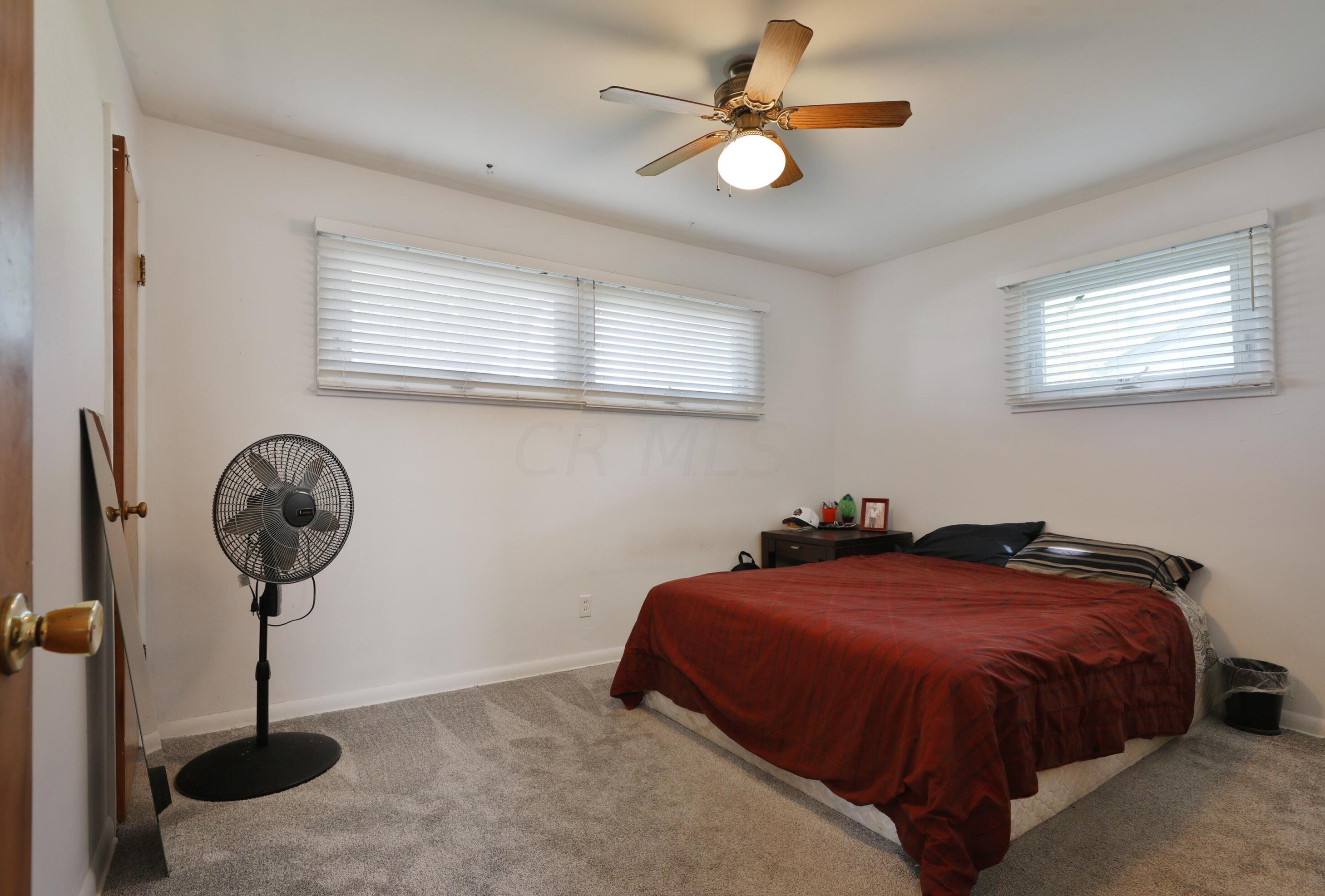 2211 Edgevale Rd, Columbus OH 43221-1109 exterior