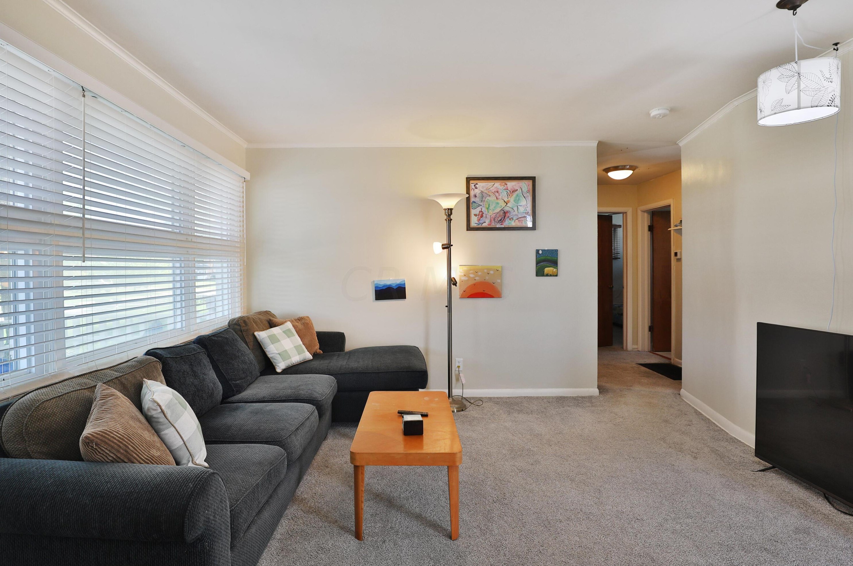 2211 Edgevale Rd, Columbus OH 43221-1109 exterior