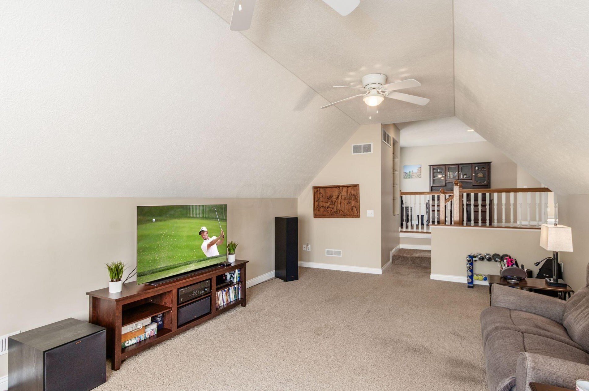 5959 Course Dr, Westerville OH  43081-8071 exterior