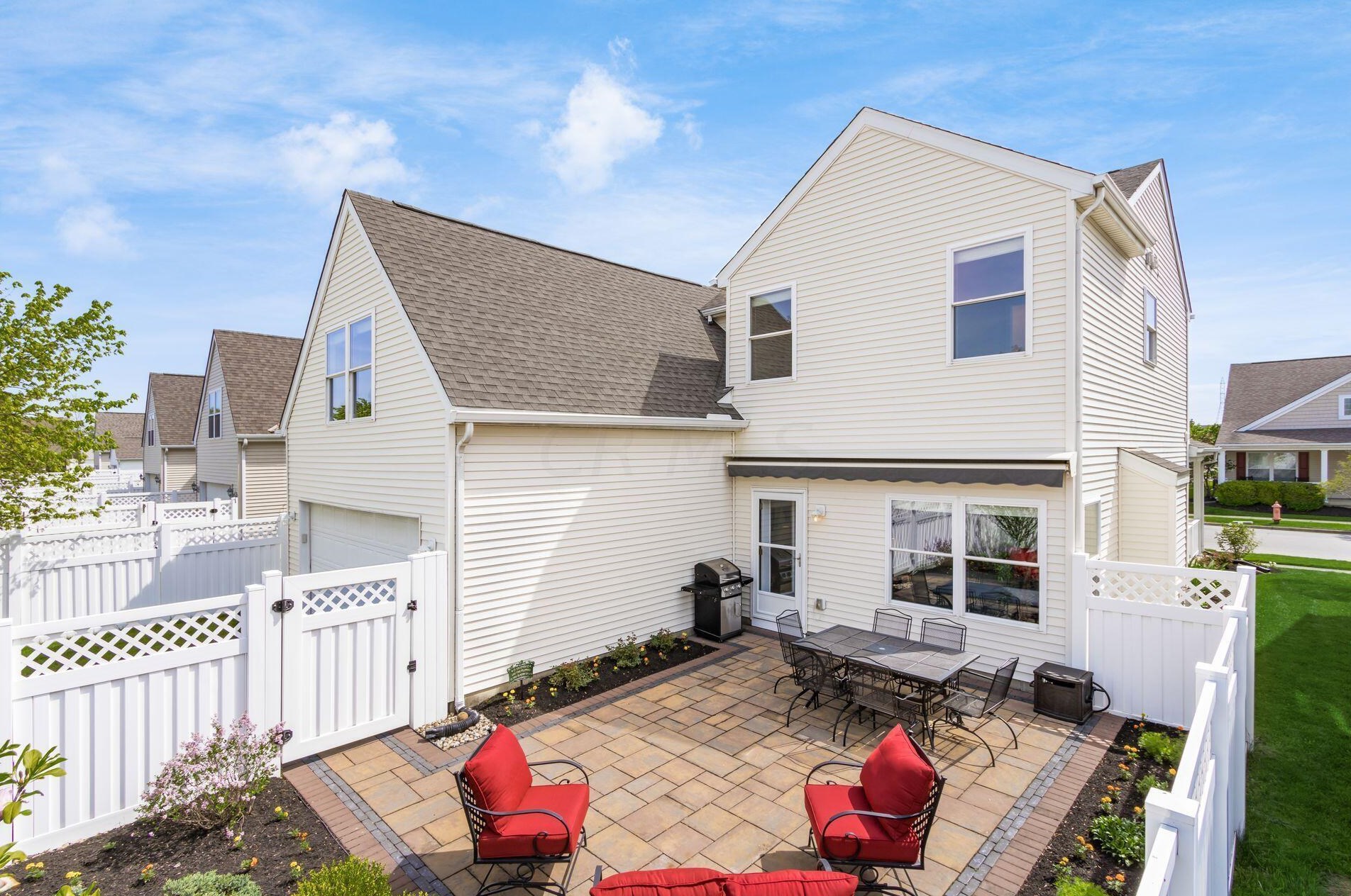 5959 Course Dr, Westerville OH  43081-8071 exterior