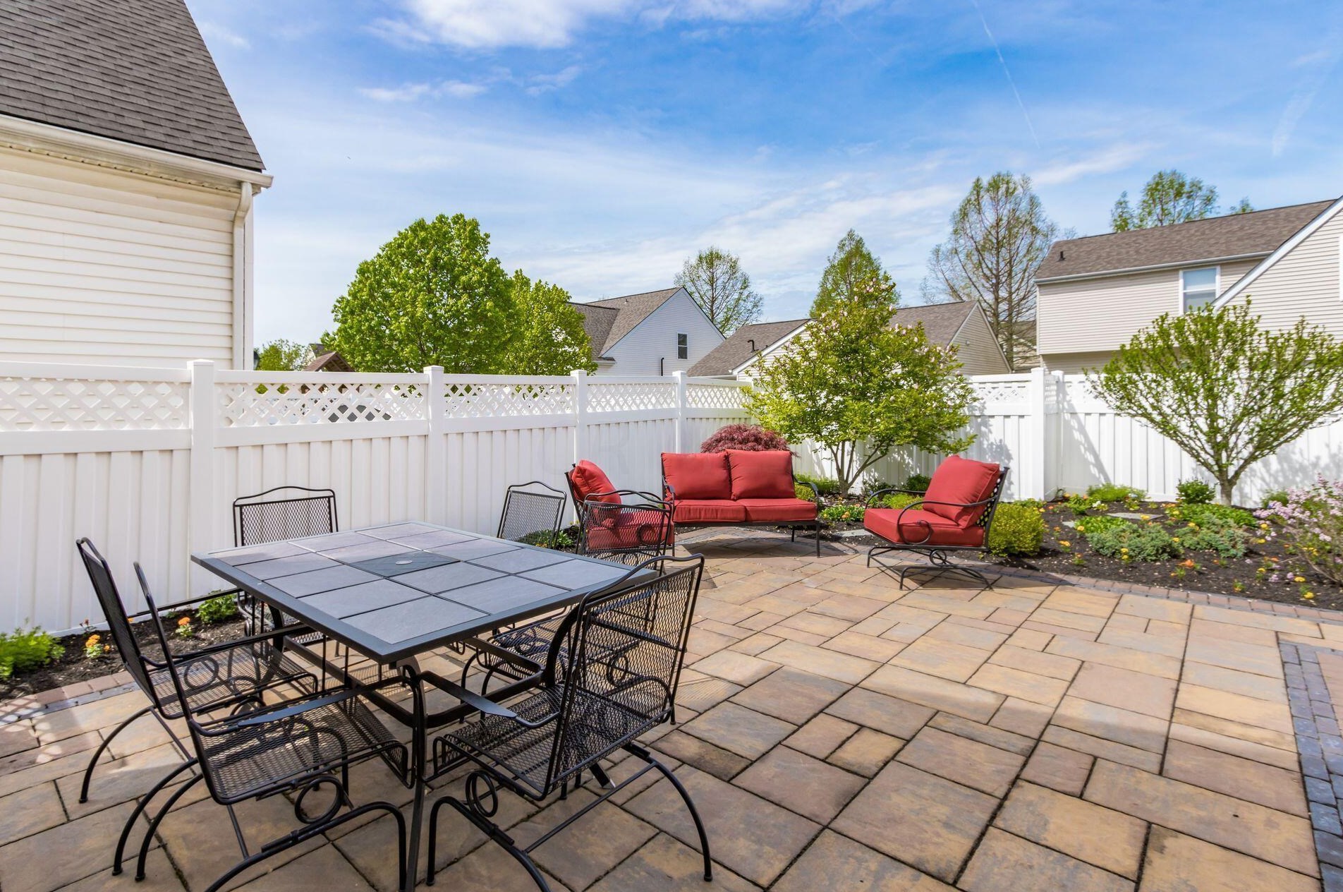 5959 Course Dr, Westerville OH  43081-8071 exterior