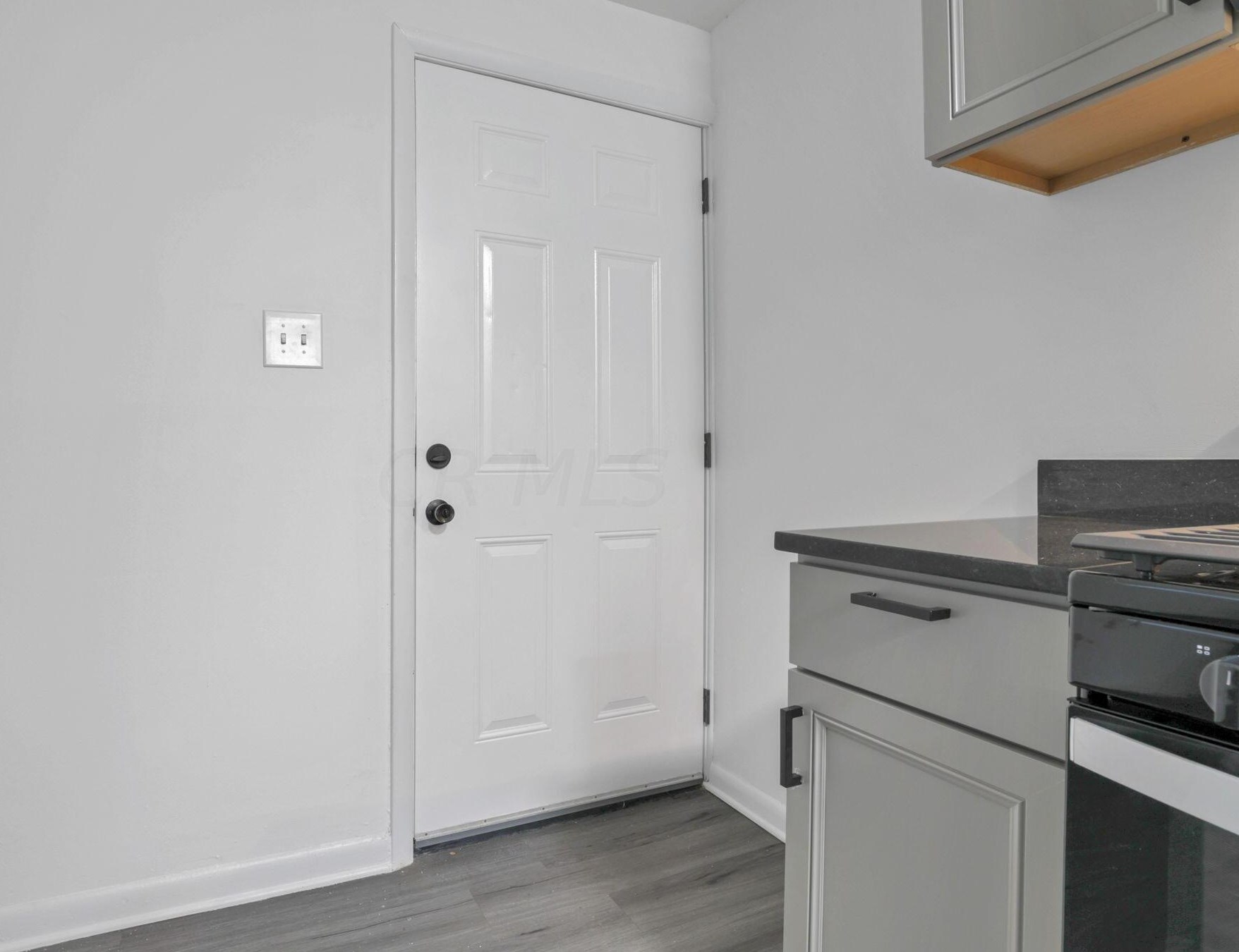 499 Columbus St, Columbus OH 43206-2301 exterior