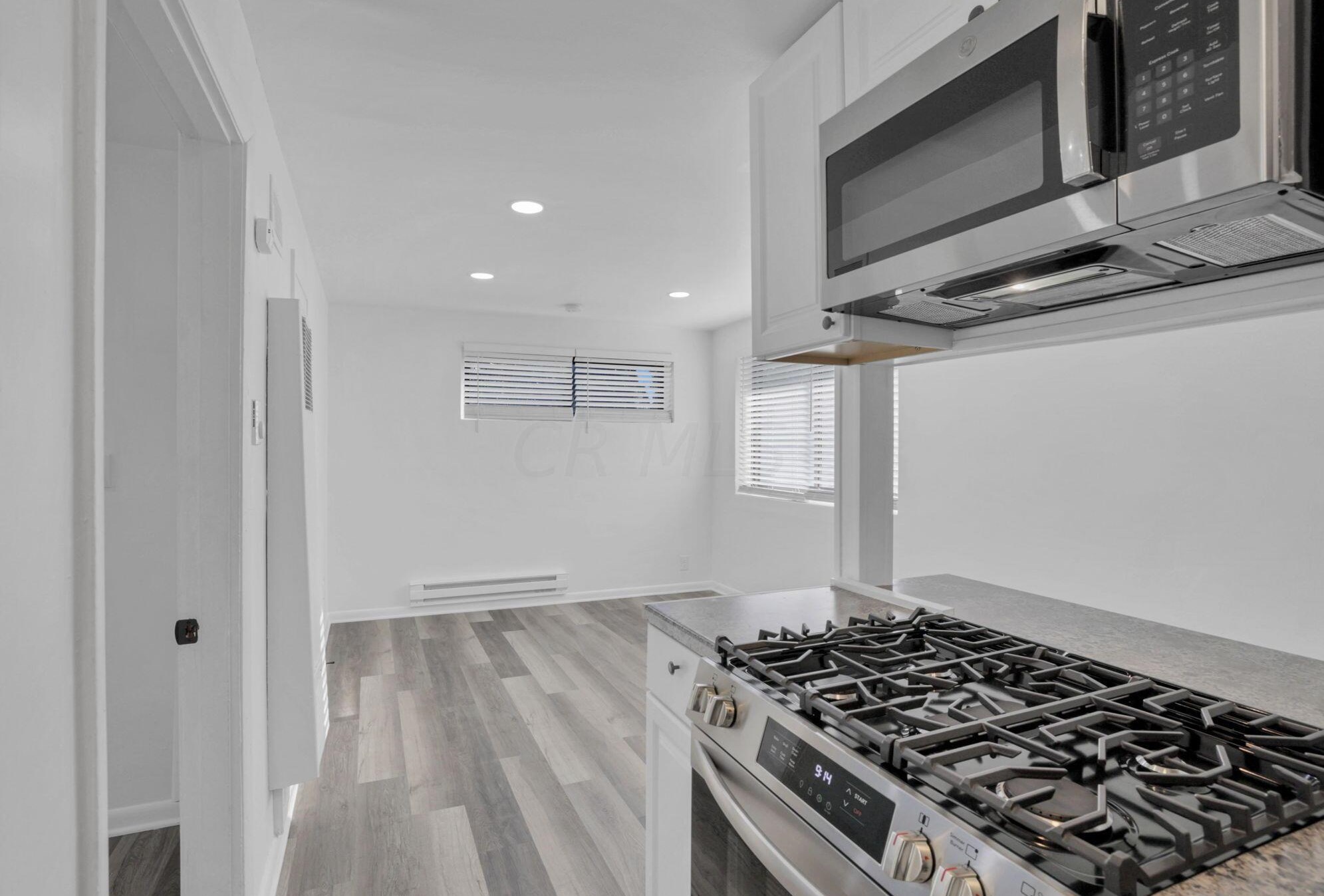 499 Columbus St, Columbus OH 43206-2301 exterior