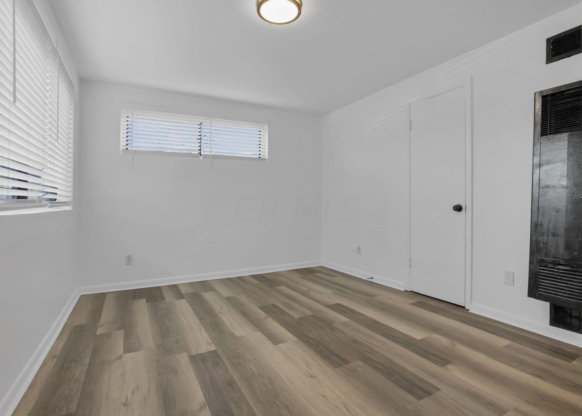 499 Columbus St, Columbus OH 43206-2301 exterior