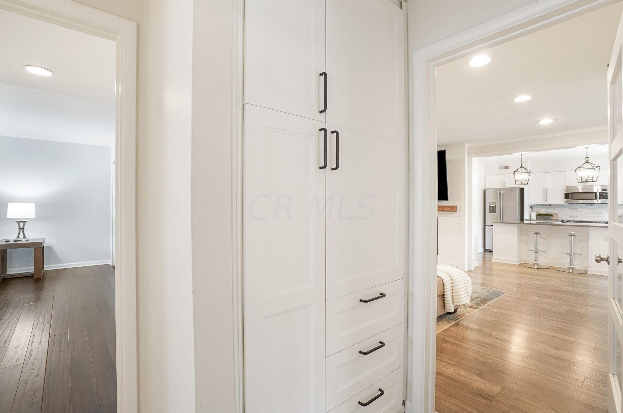 184 Merkle Rd, Columbus OH 43209-1555 exterior