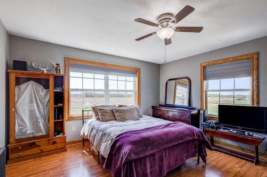 5090 Columbus Rd, Centerburg, OH 43011