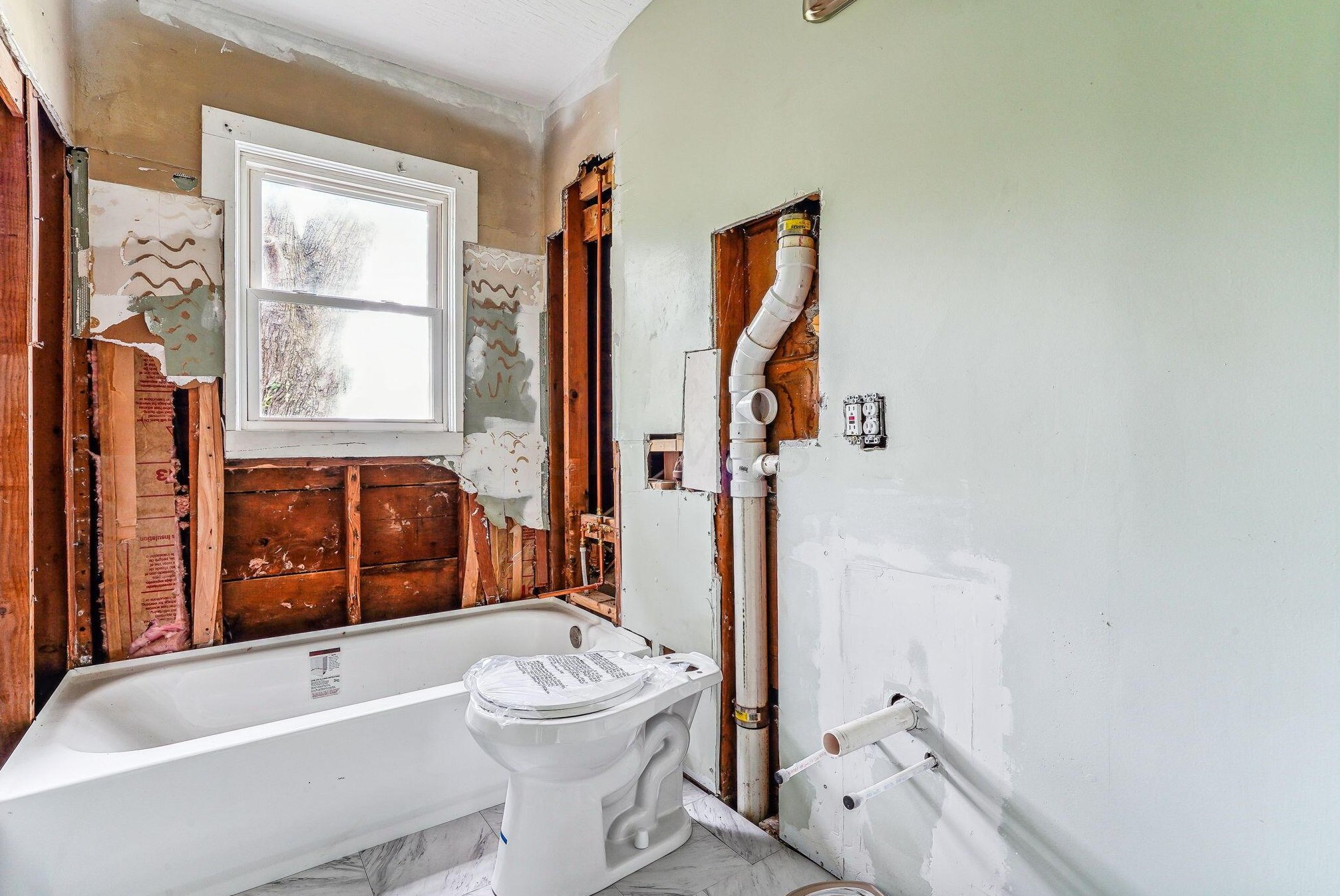 1231 Seymour Ave, Columbus OH  43206-3205 exterior