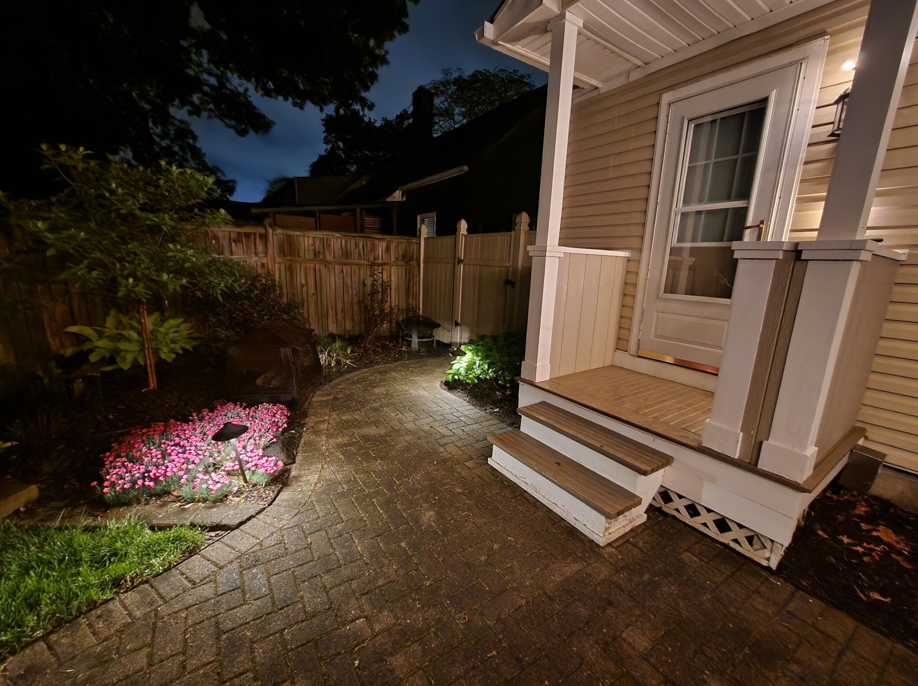 530 Blenheim Rd, Columbus OH  43214-3264 exterior