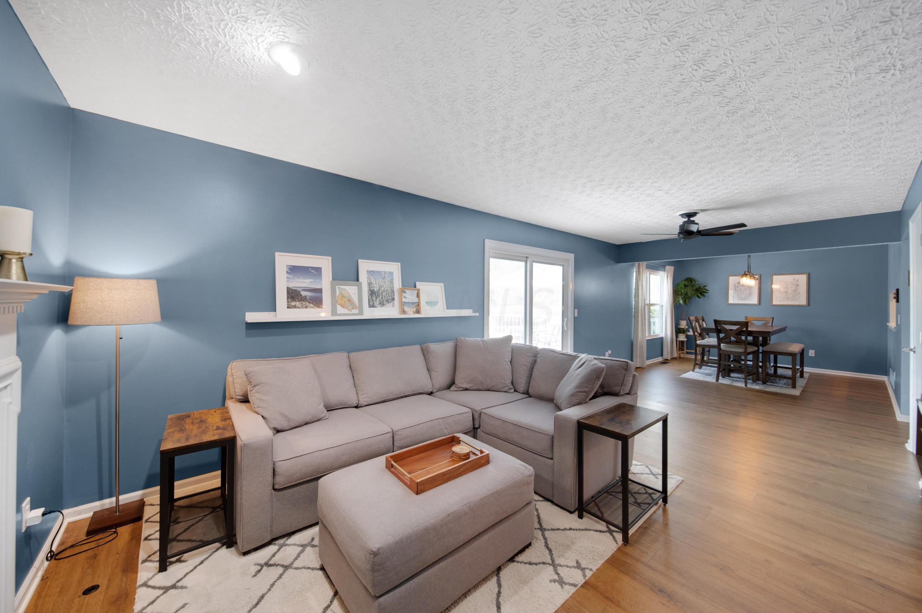 5931 Buechler Bnd, Columbus OH  43228-8803 exterior