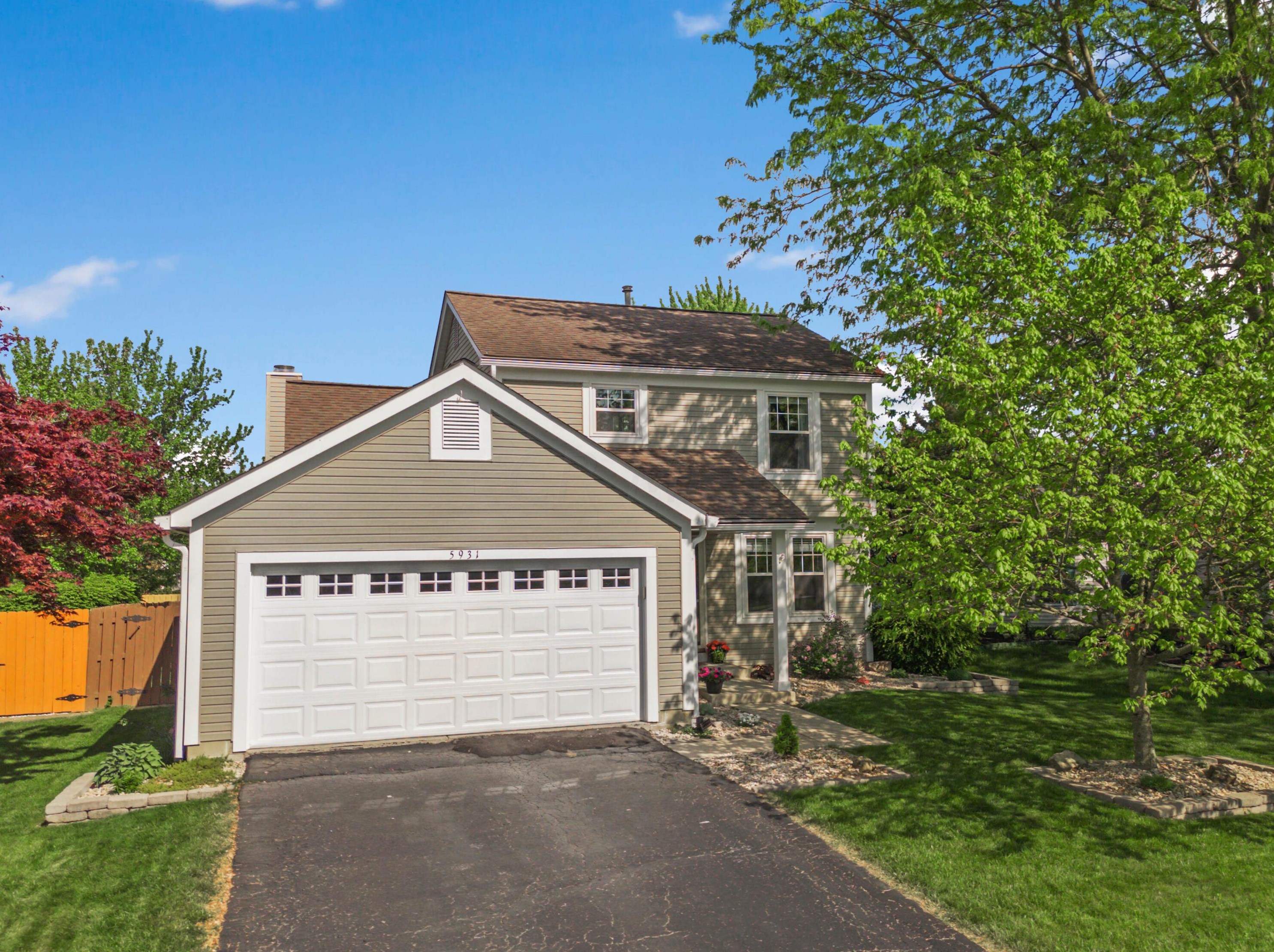 5931 Buechler Bnd, Columbus OH  43228-8803 exterior