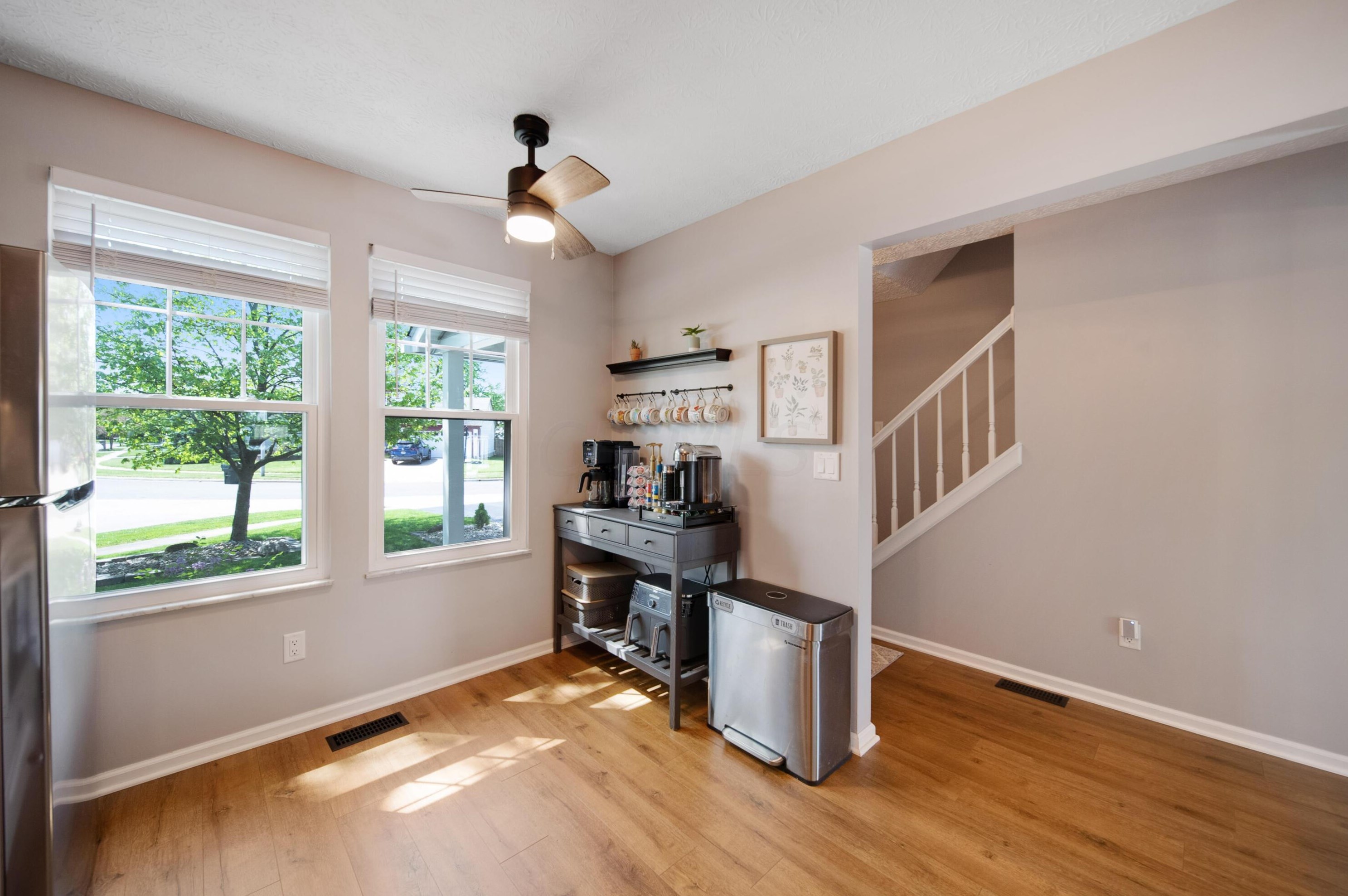 5931 Buechler Bnd, Columbus OH  43228-8803 exterior