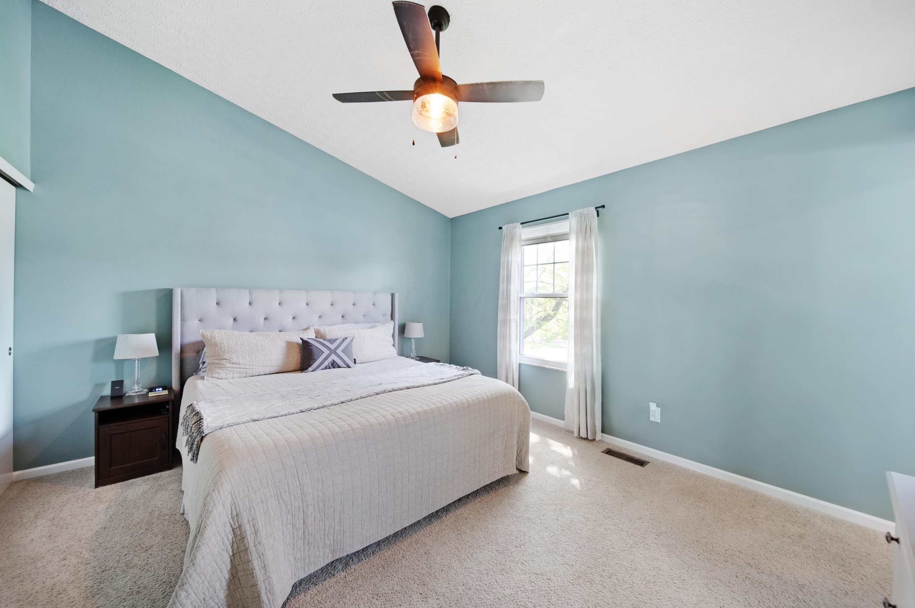 5931 Buechler Bnd, Columbus OH  43228-8803 exterior