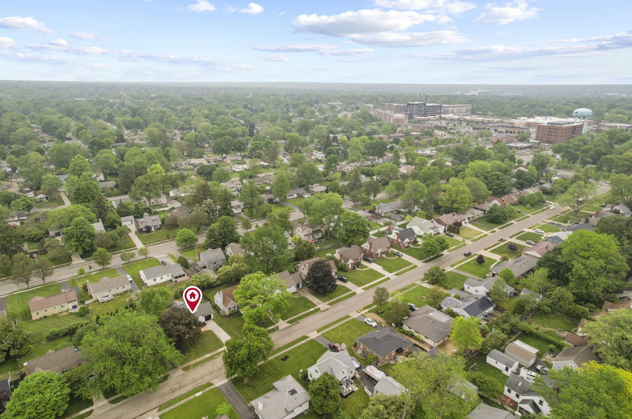 2056 Jervis Rd, Columbus OH  43221-2728 exterior