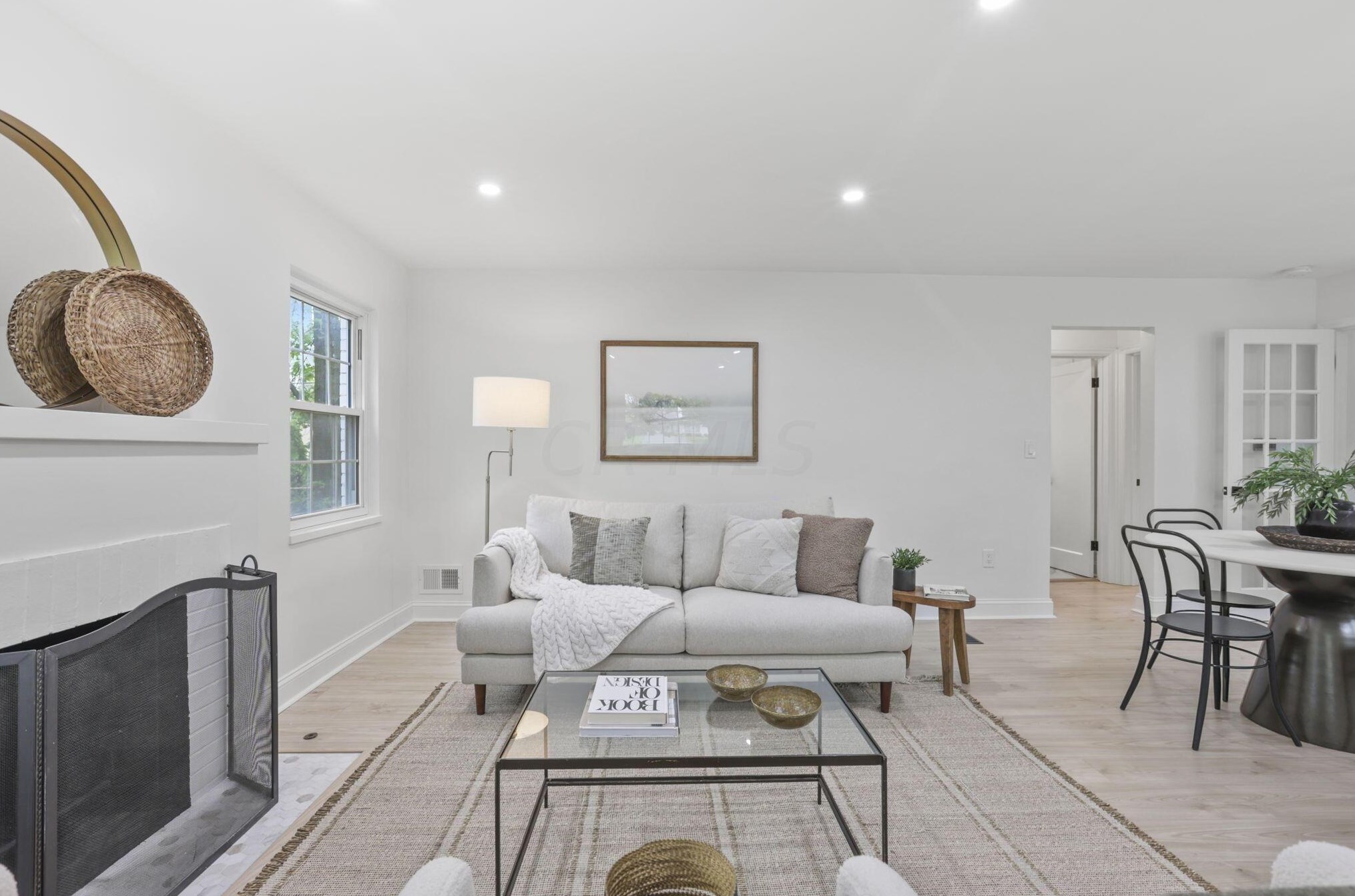 2056 Jervis Rd, Columbus OH  43221-2728 exterior