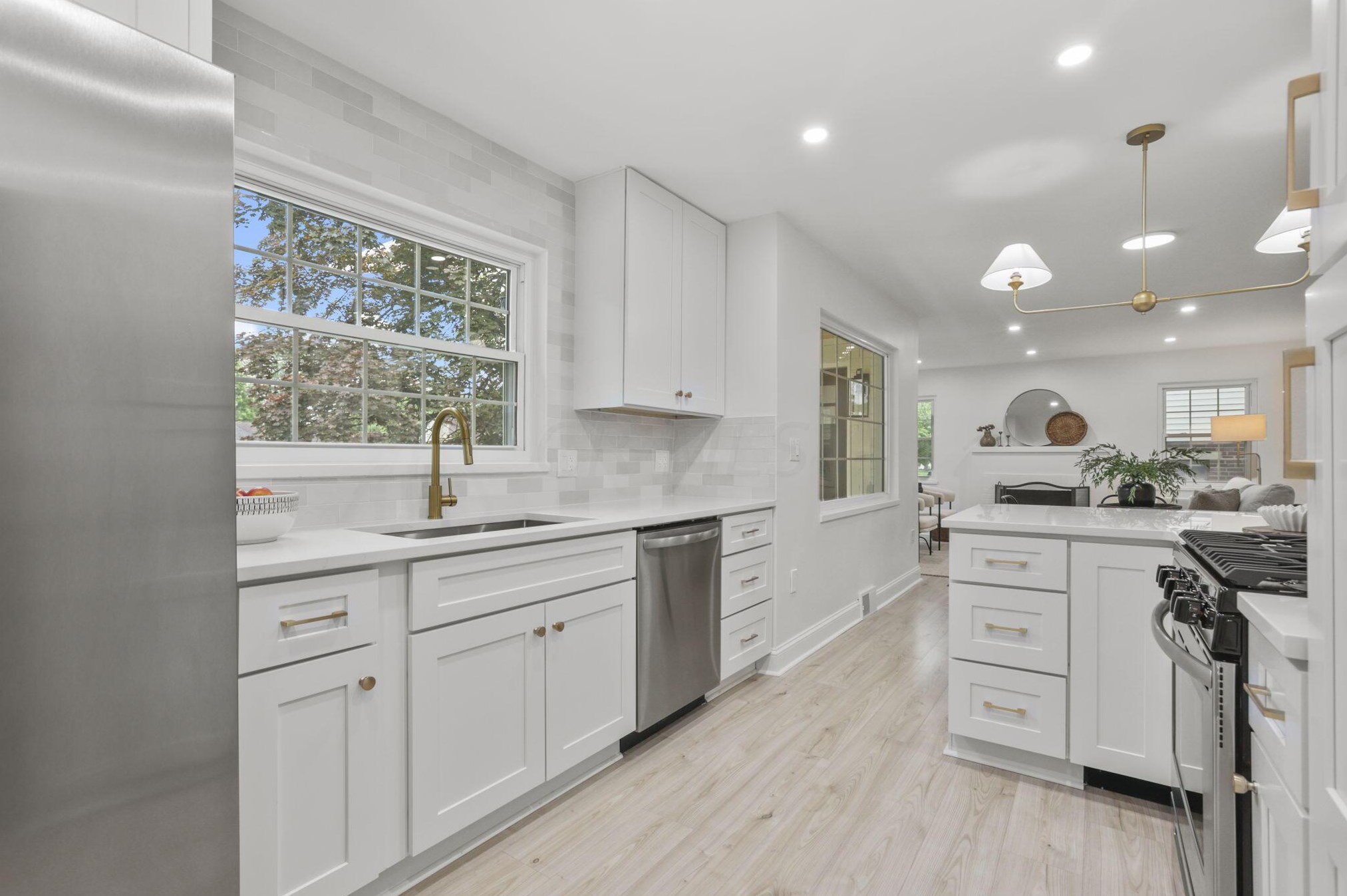 2056 Jervis Rd, Columbus OH  43221-2728 exterior