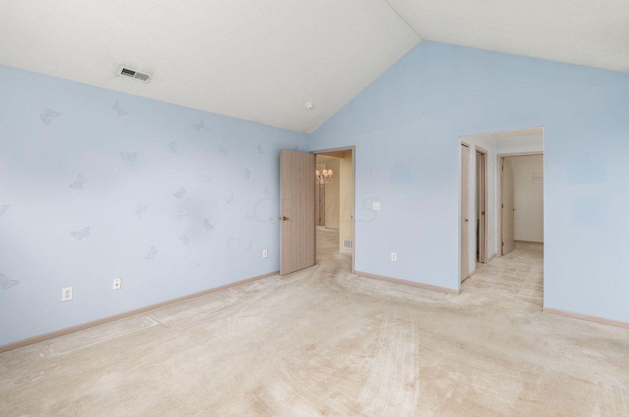 5551 Meadowood Ln, Westerville OH  43082-9463 exterior