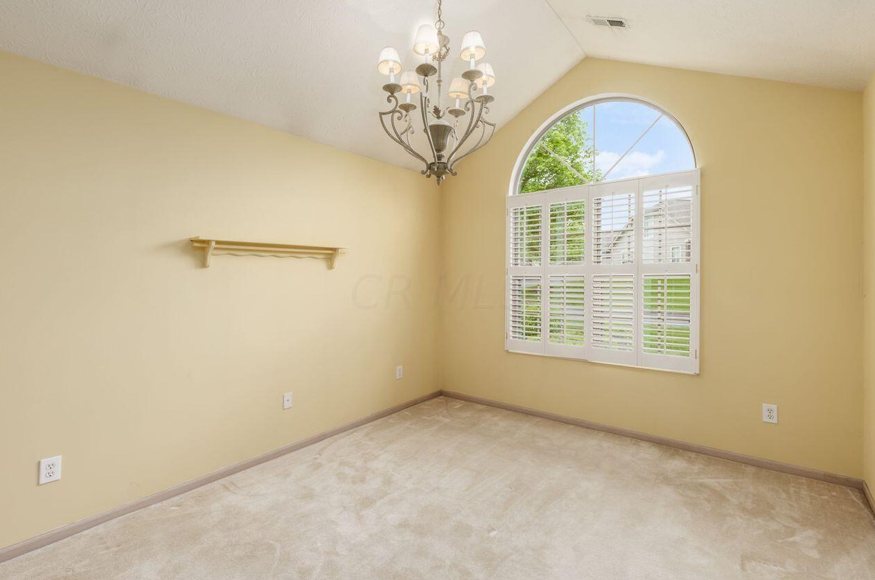 5551 Meadowood Ln, Westerville OH  43082-9463 exterior