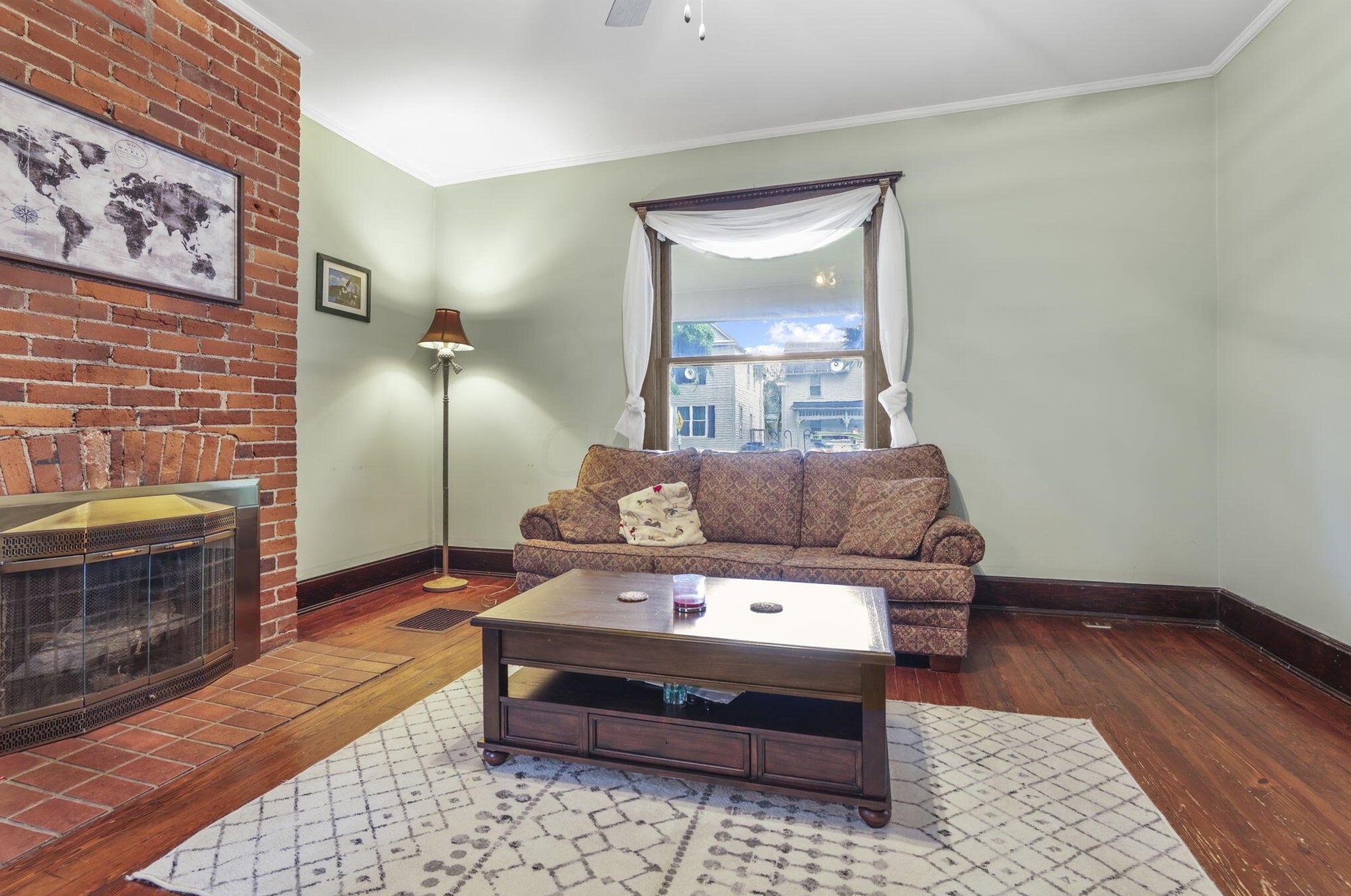 406 King St, Lancaster OH 43130-3161 exterior