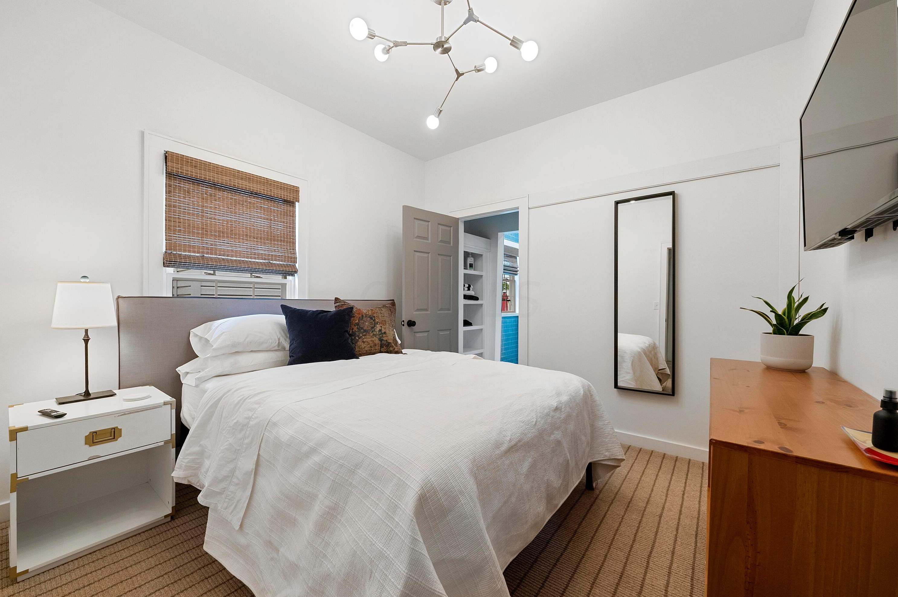 514 Sheldon Ave, Columbus OH  43207-1346 exterior