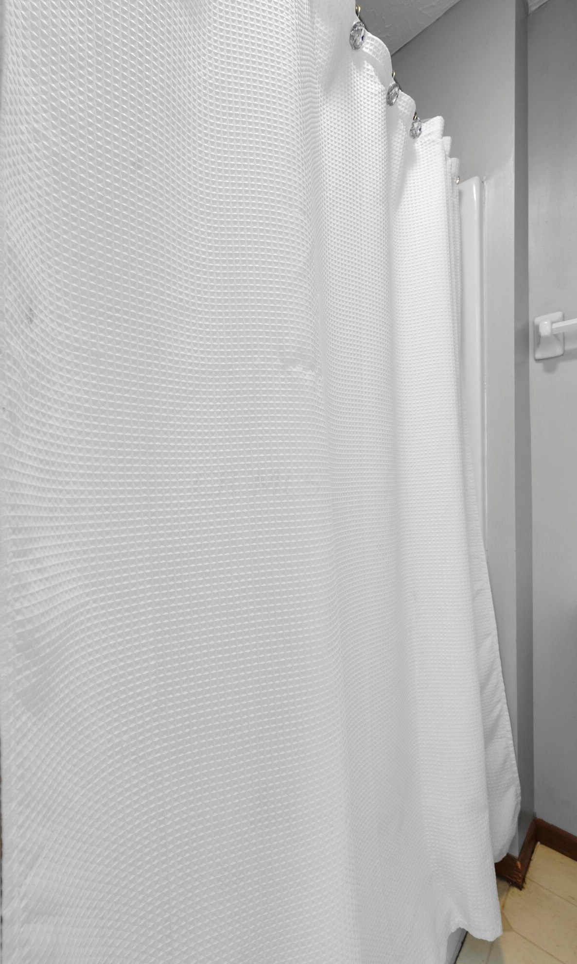 1559 Gardeau Ct, Columbus OH  43223-6227 exterior