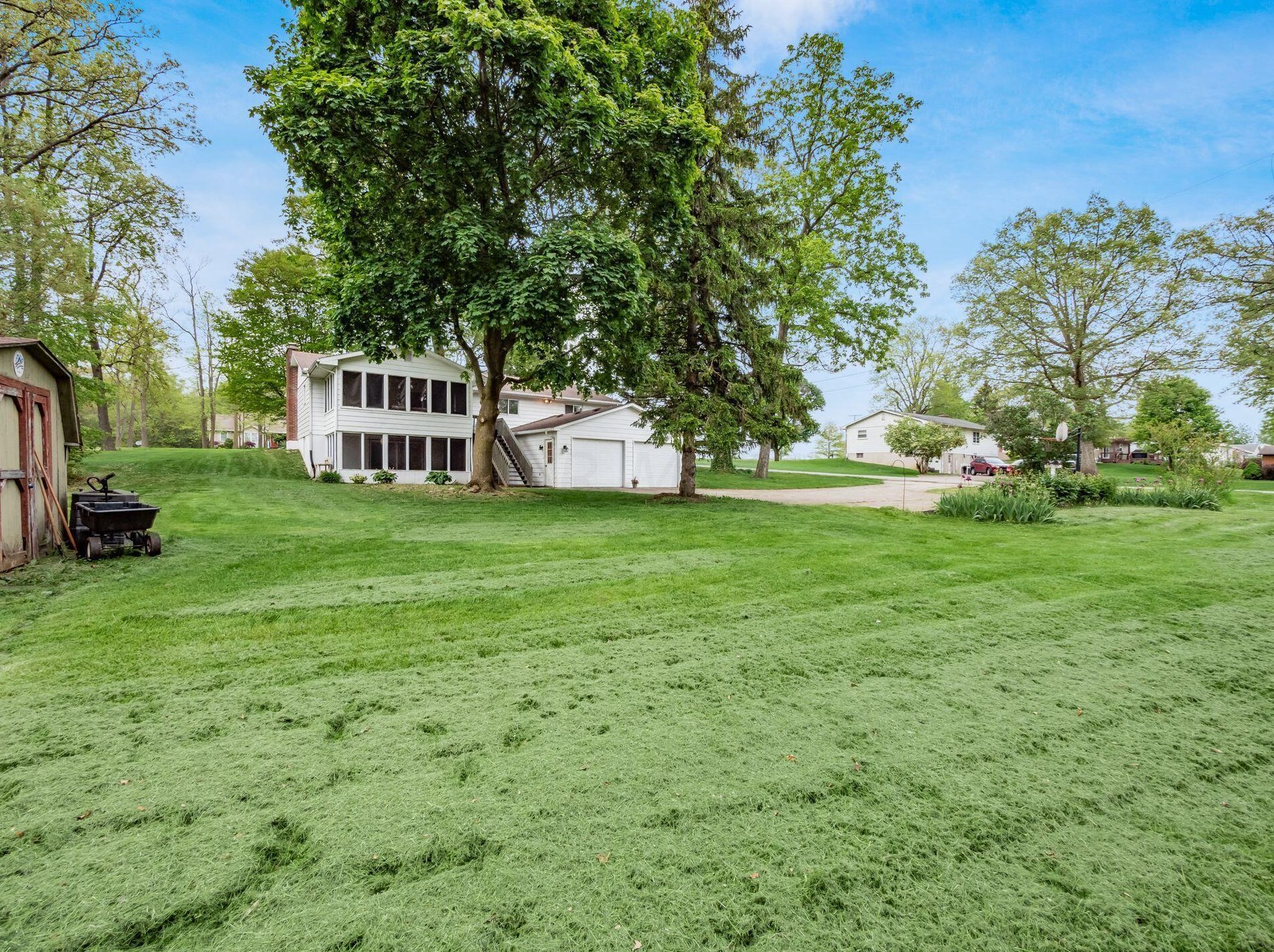 2059 Township Road 218, Bellefontaine OH  43311-9143 exterior