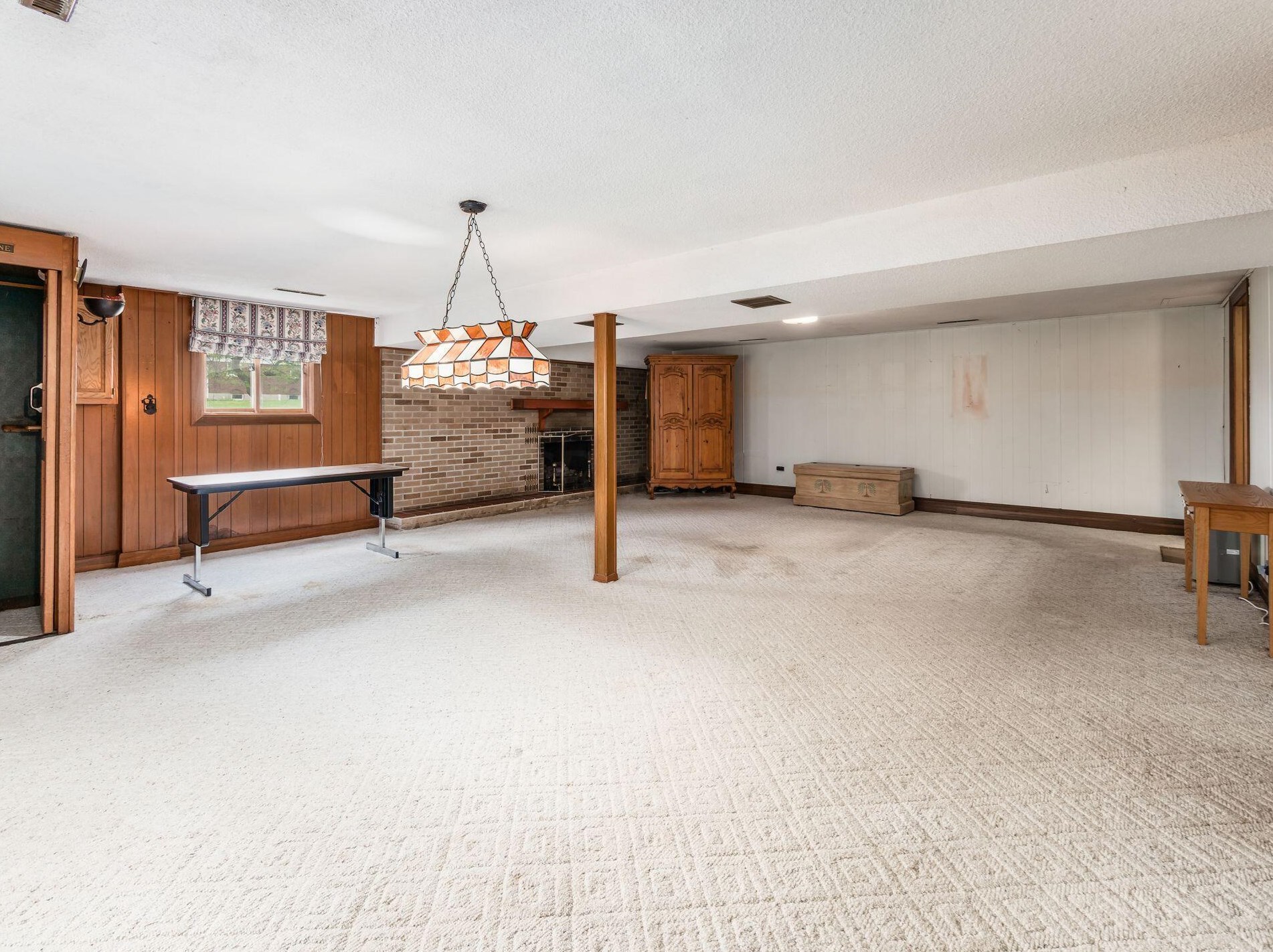 2059 Township Road 218, Bellefontaine OH  43311-9143 exterior