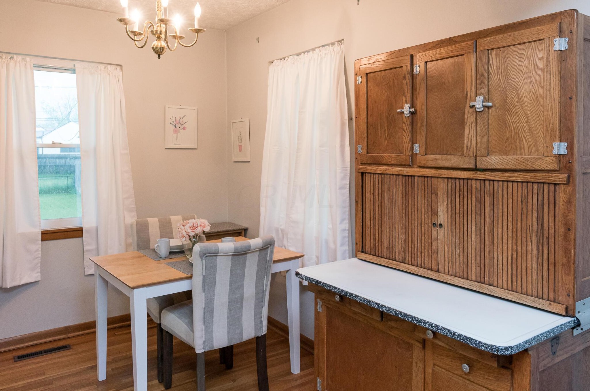 5377 Morning Dr, Hilliard OH  43026-1057 exterior