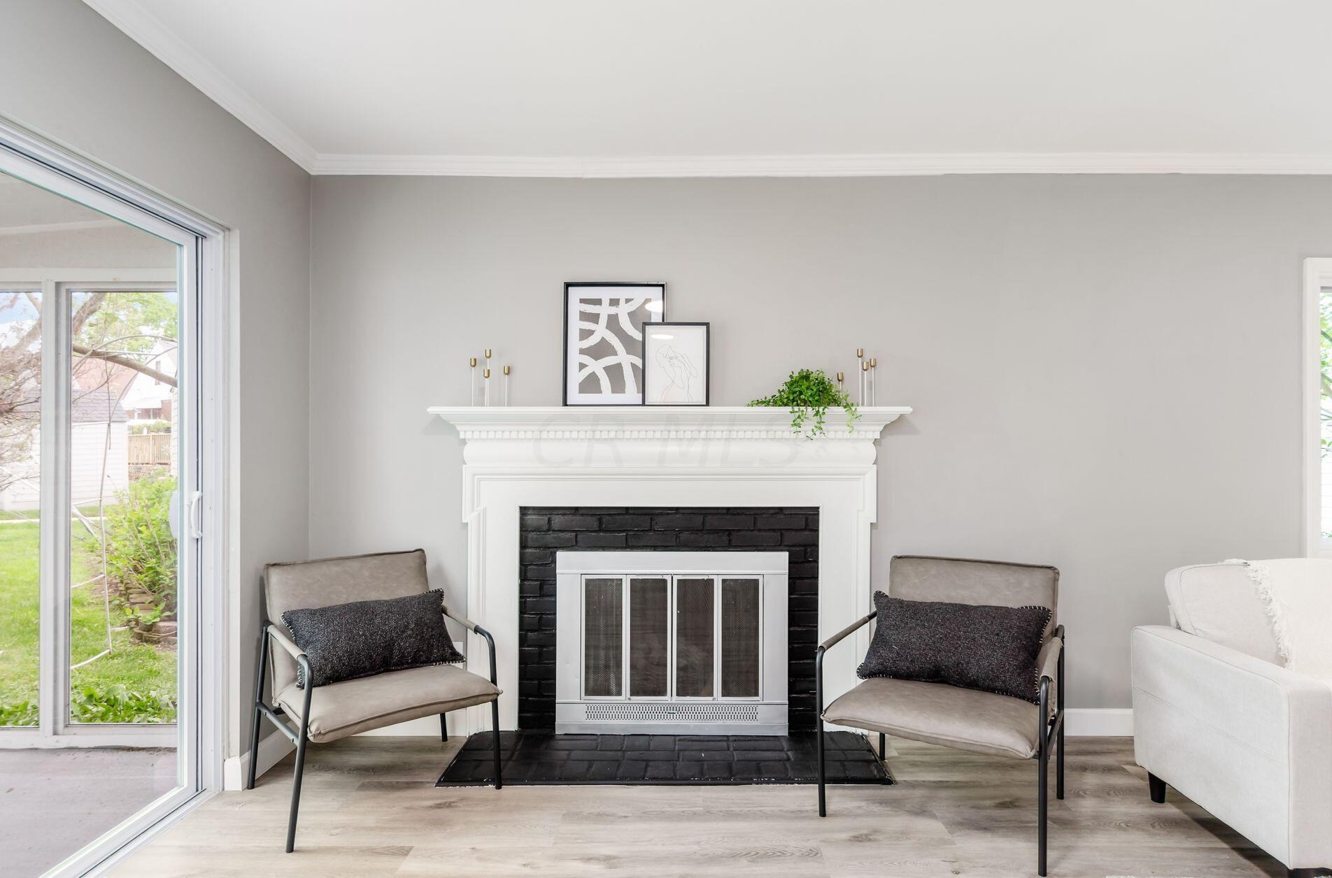 1094 Kenwick Rd, Columbus OH 43209-2582 exterior