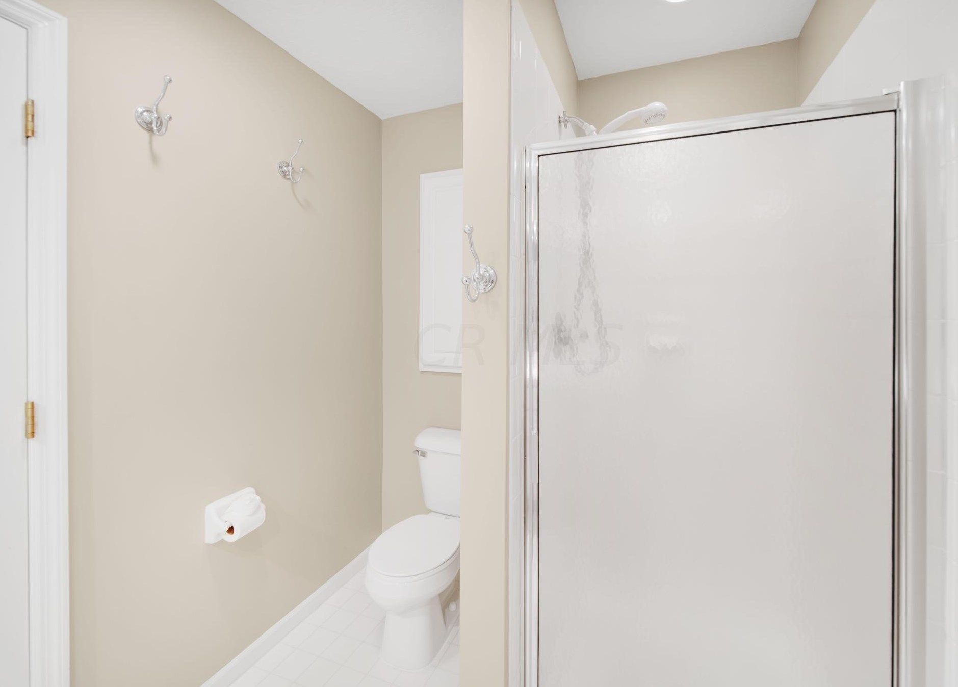 587 Piney Glen Dr, Columbus OH  43230-8420 exterior