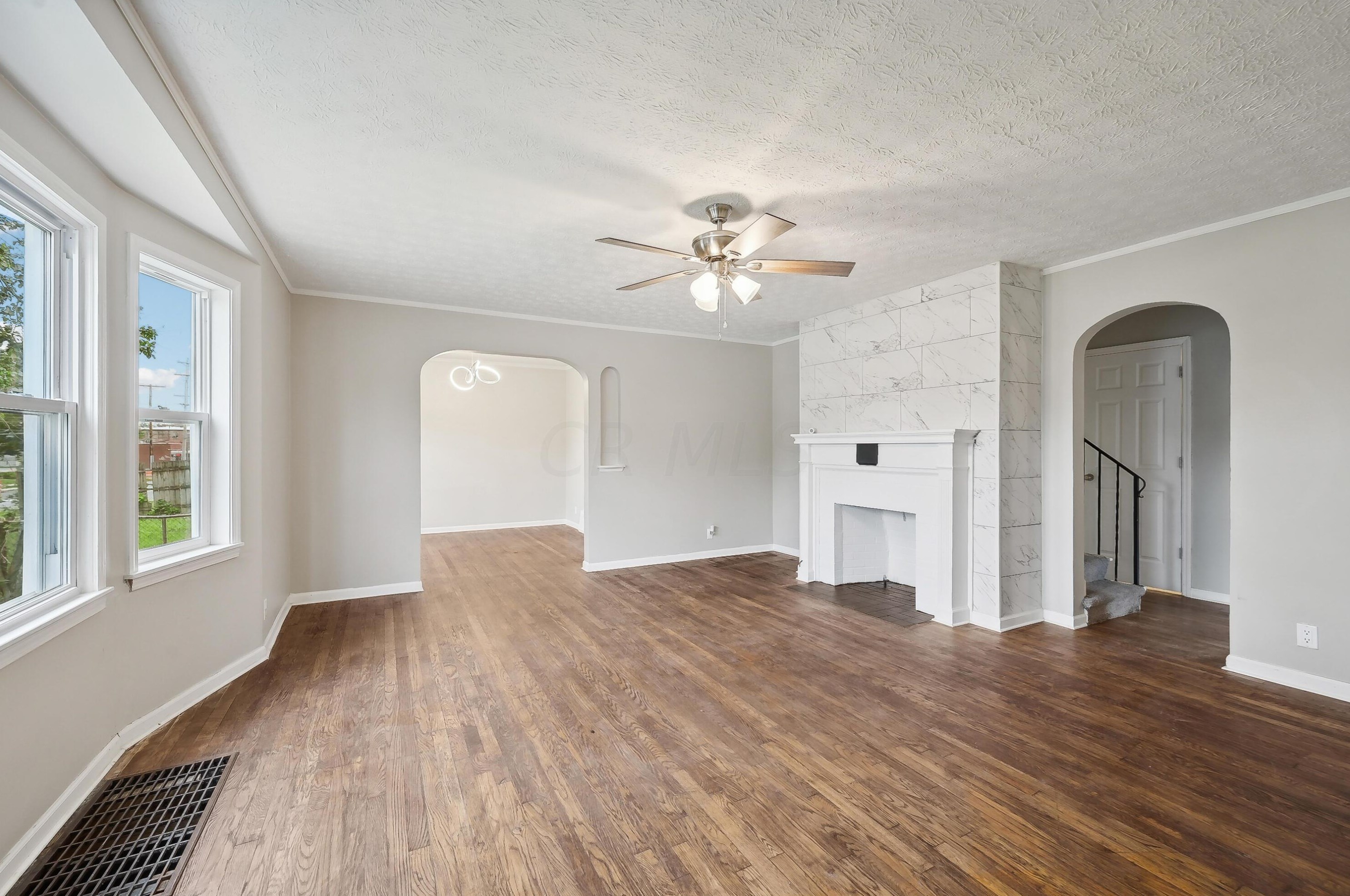 1519 Hudson St, Columbus OH 43202-2612 exterior