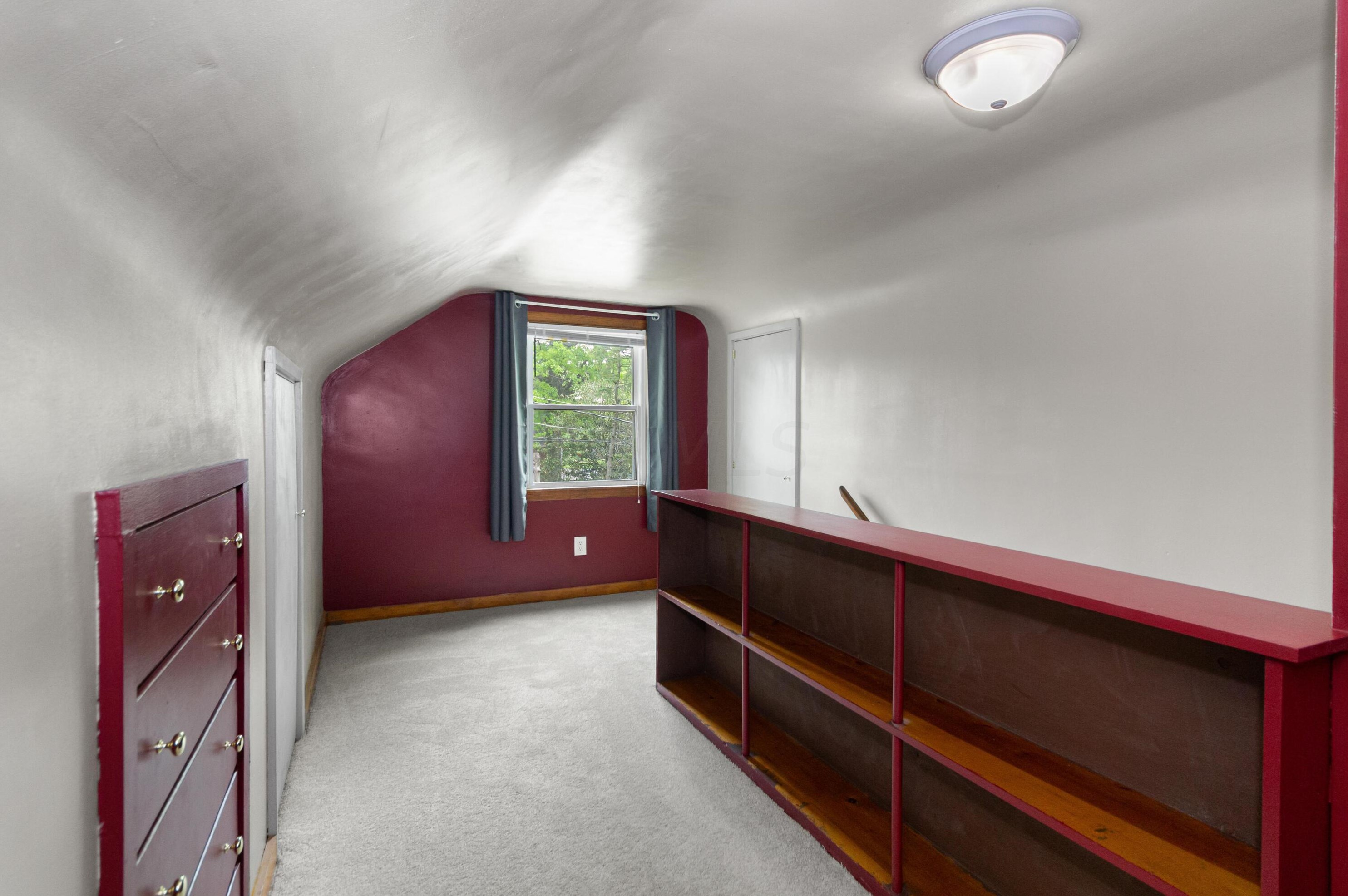 3028 Oaklawn St, Columbus OH  43224-4353 exterior