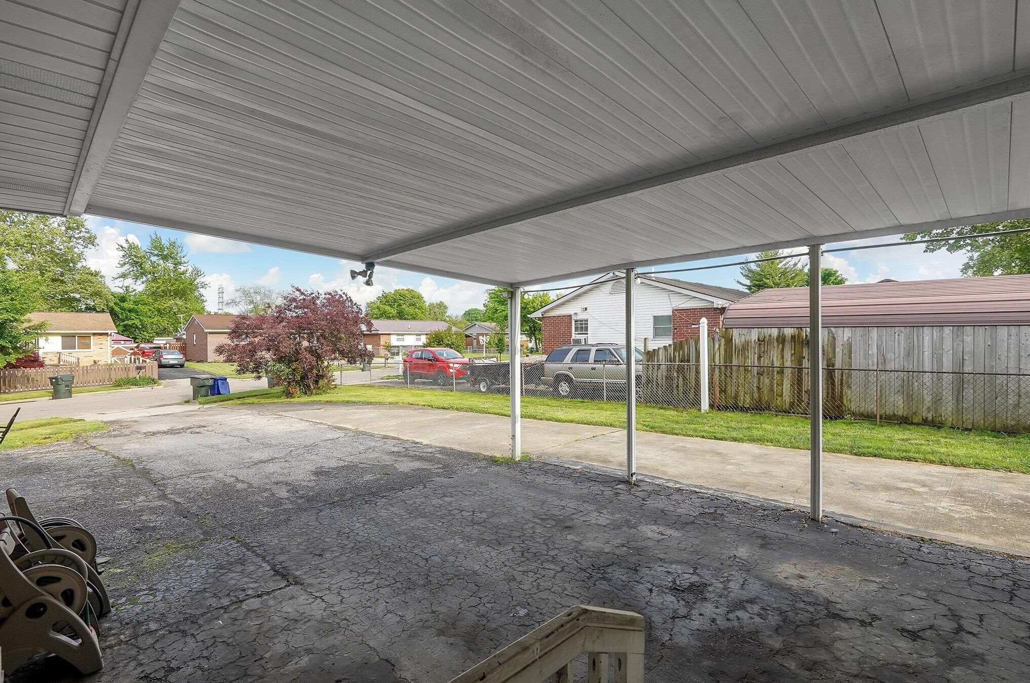 275 Williams Rd, Columbus OH  43207-3829 exterior