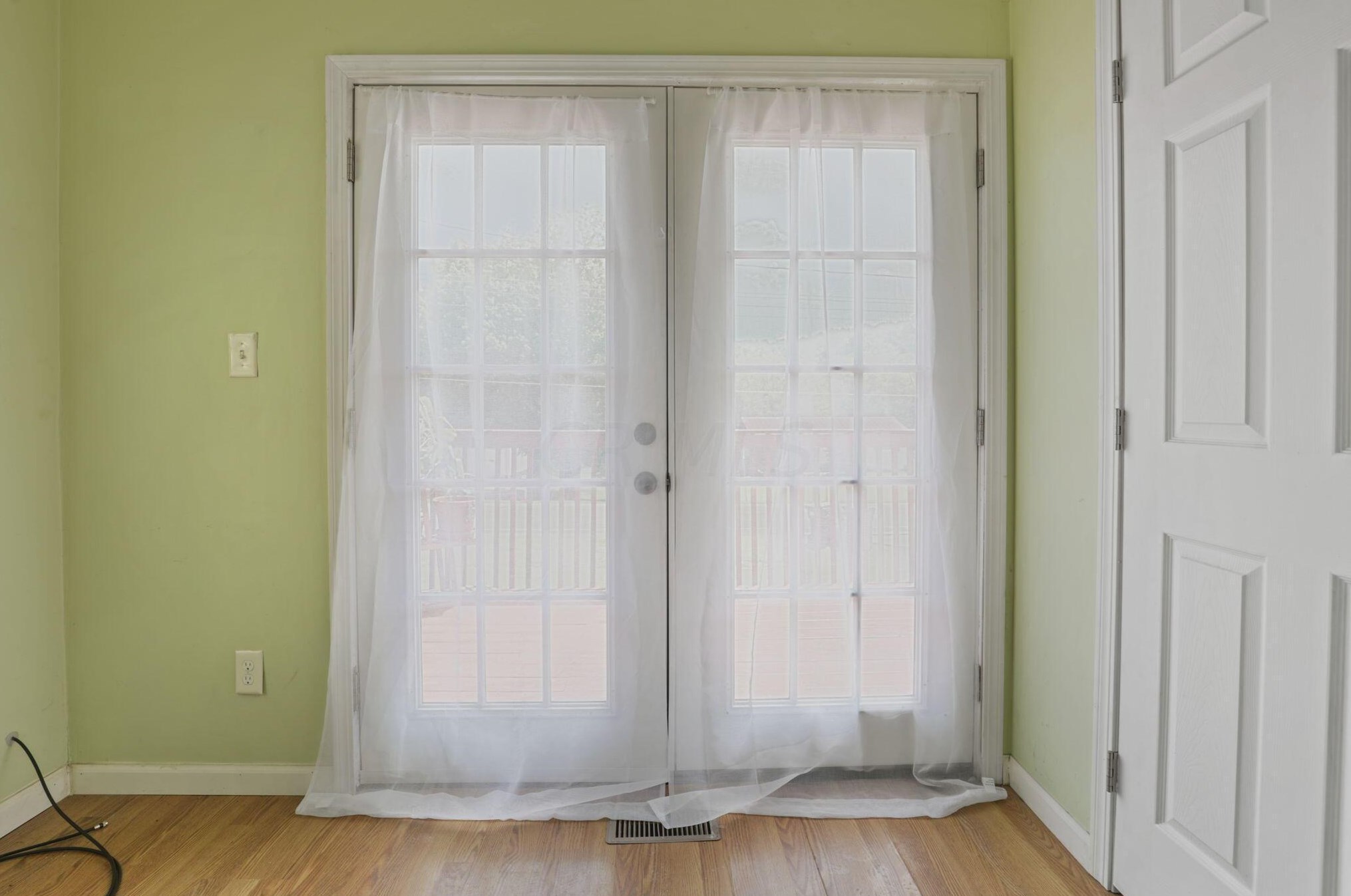 2100 Hamburg Rd, Lancaster OH 43130-8681 exterior