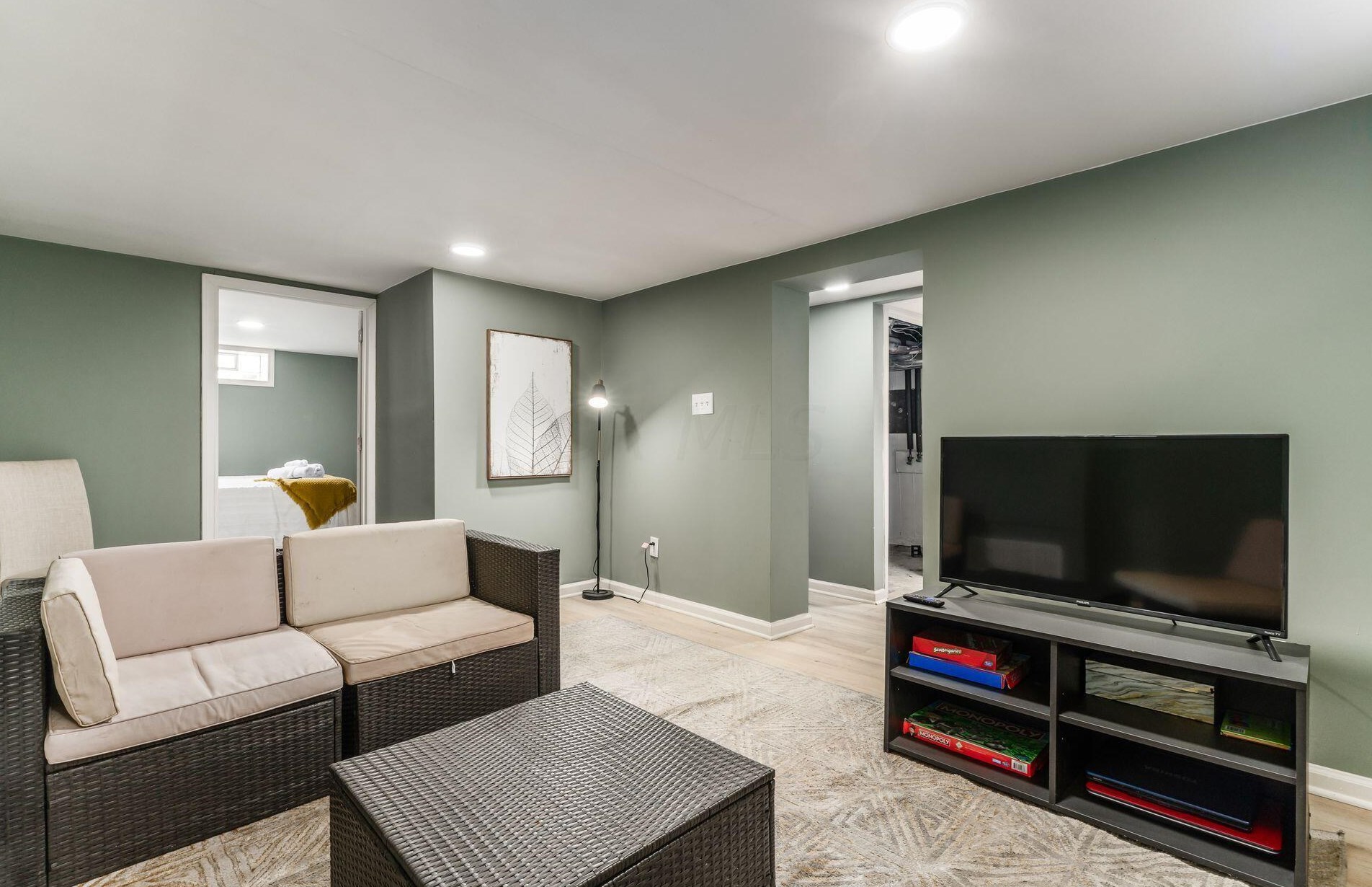 2260 Howey Rd, Columbus OH 43211-2042 exterior