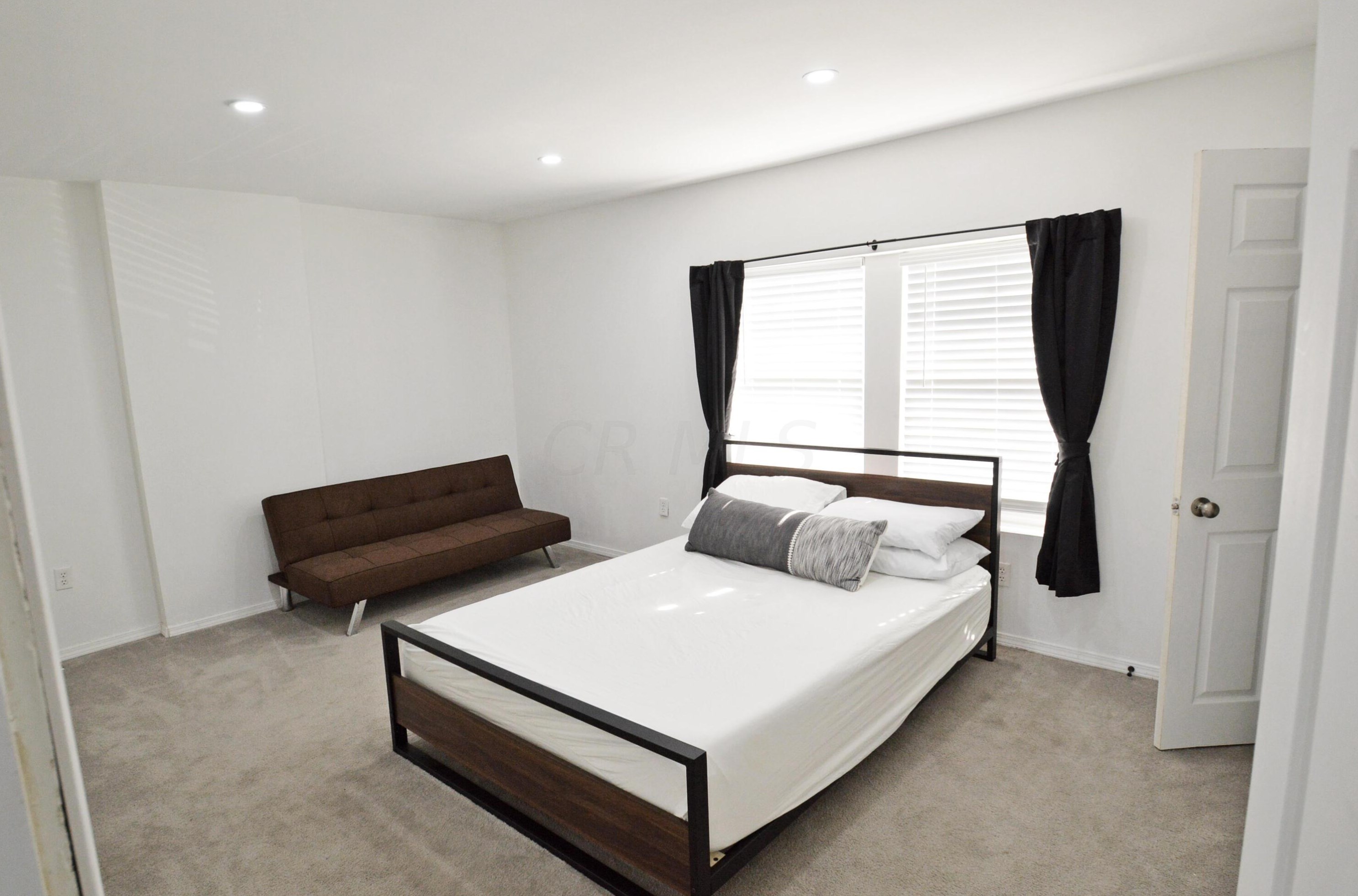 999 22 St, Columbus OH 43206-3009 exterior