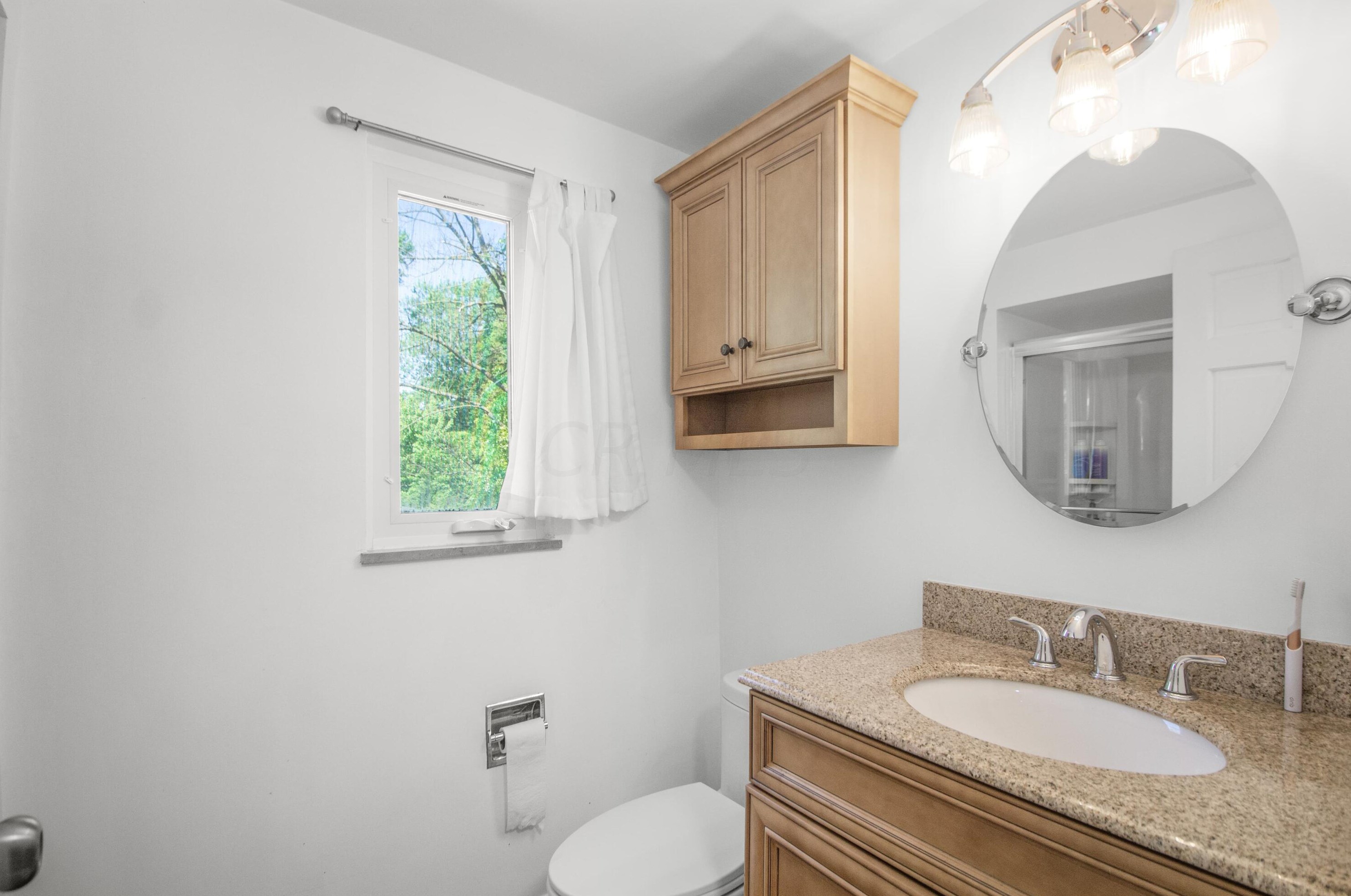 185 Roosevelt Ave, Columbus OH  43209-1870 exterior