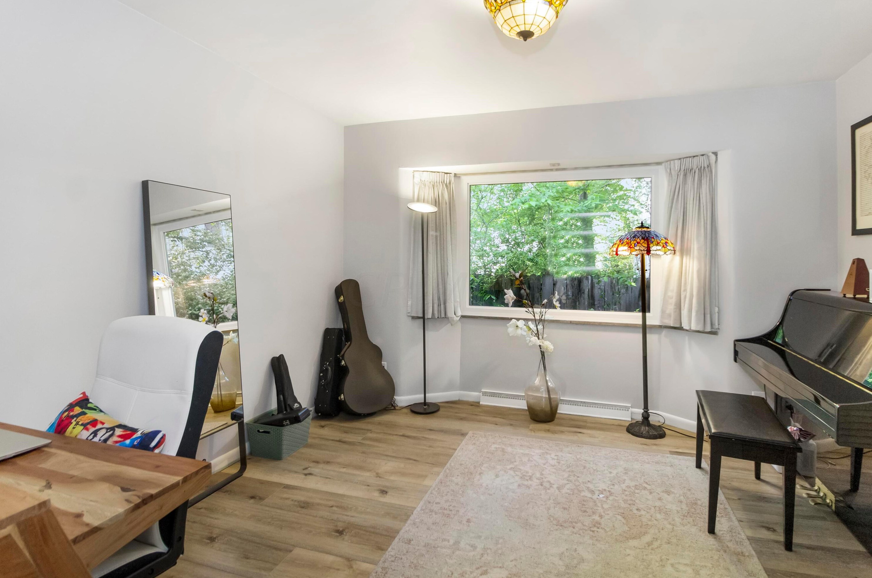 185 Roosevelt Ave, Columbus OH  43209-1870 exterior