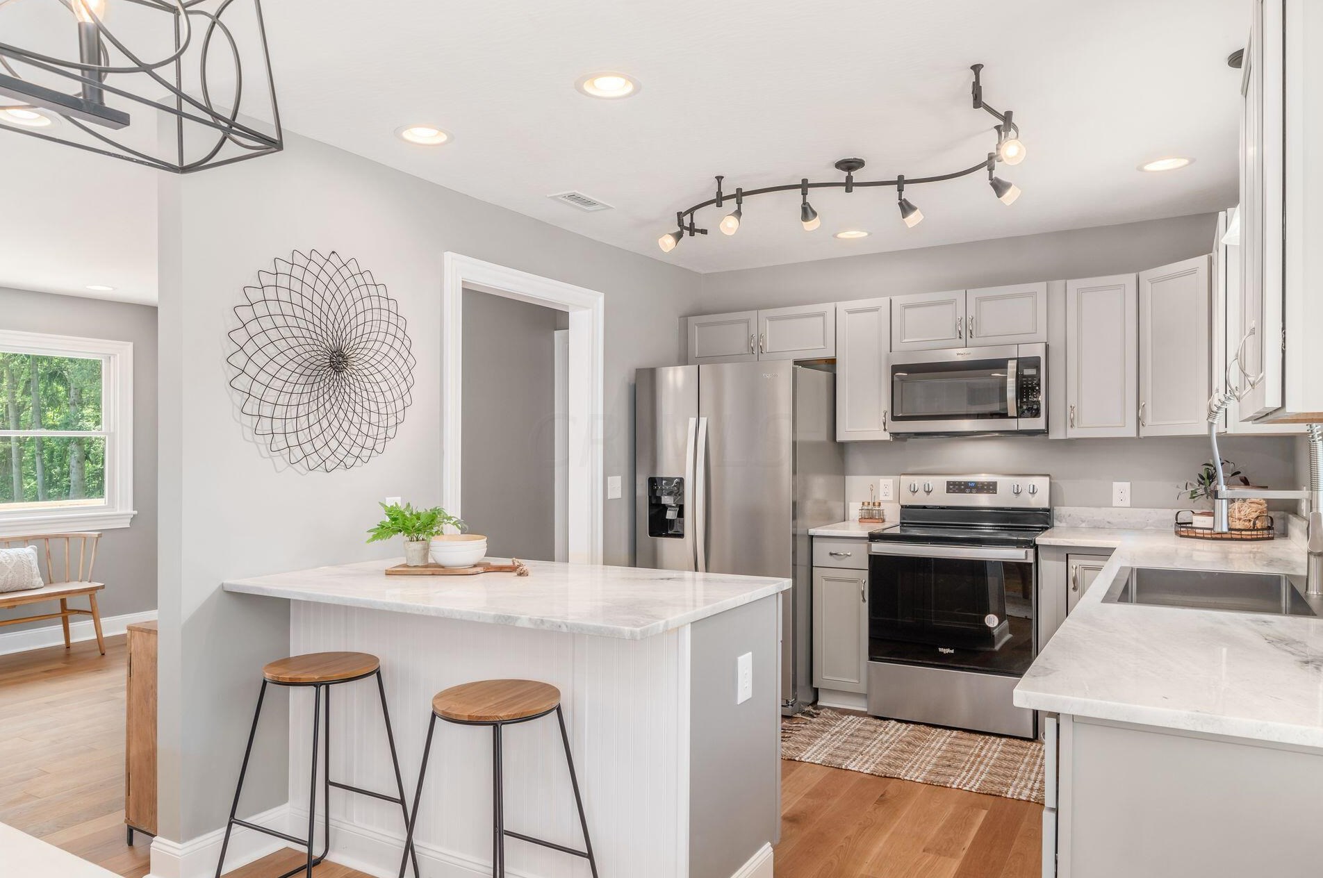 7195 Lancaster Rd, Hebron OH 43025-9777 exterior