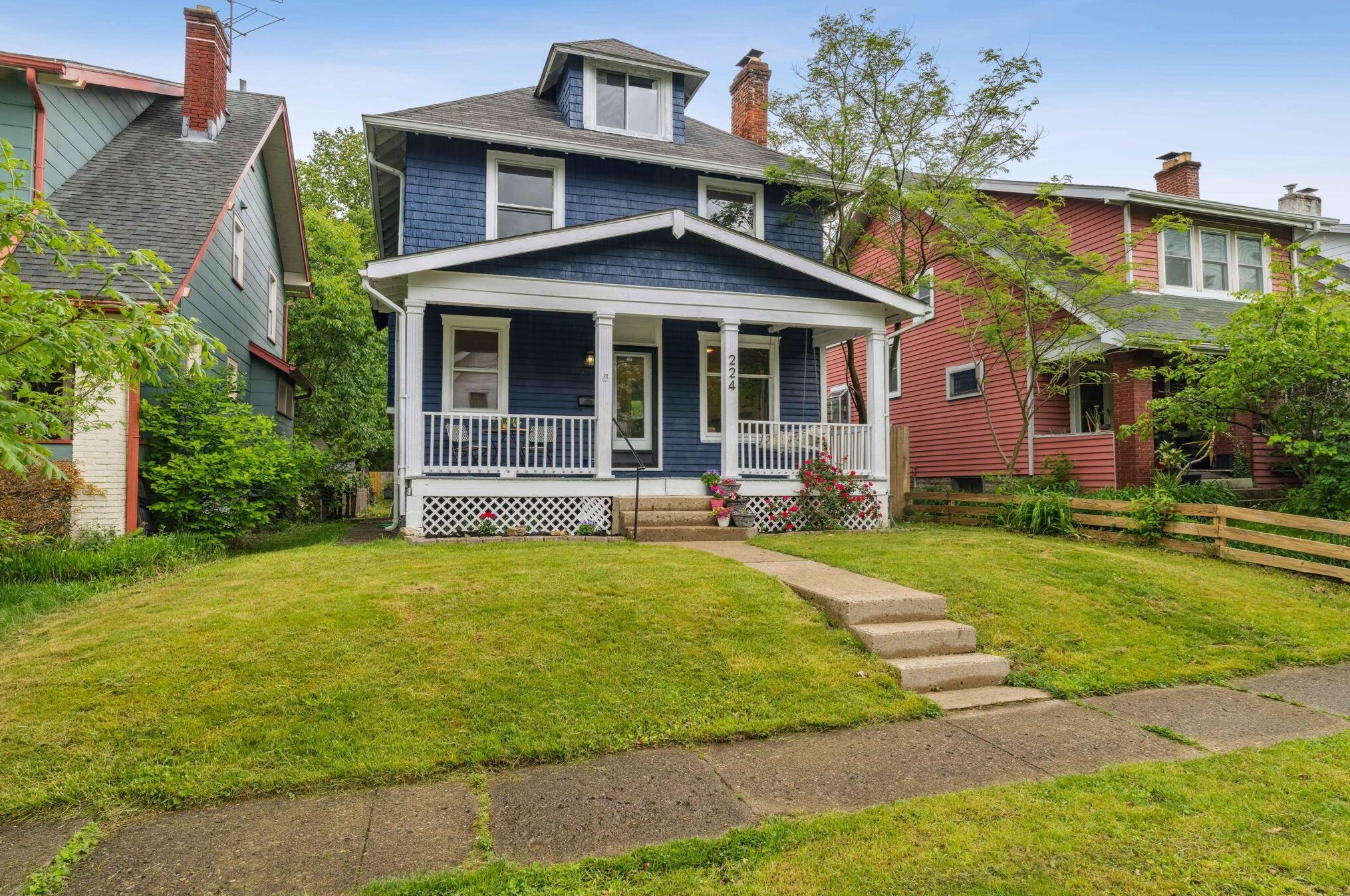 224 Crestview Rd, Columbus OH  43202-2208 exterior