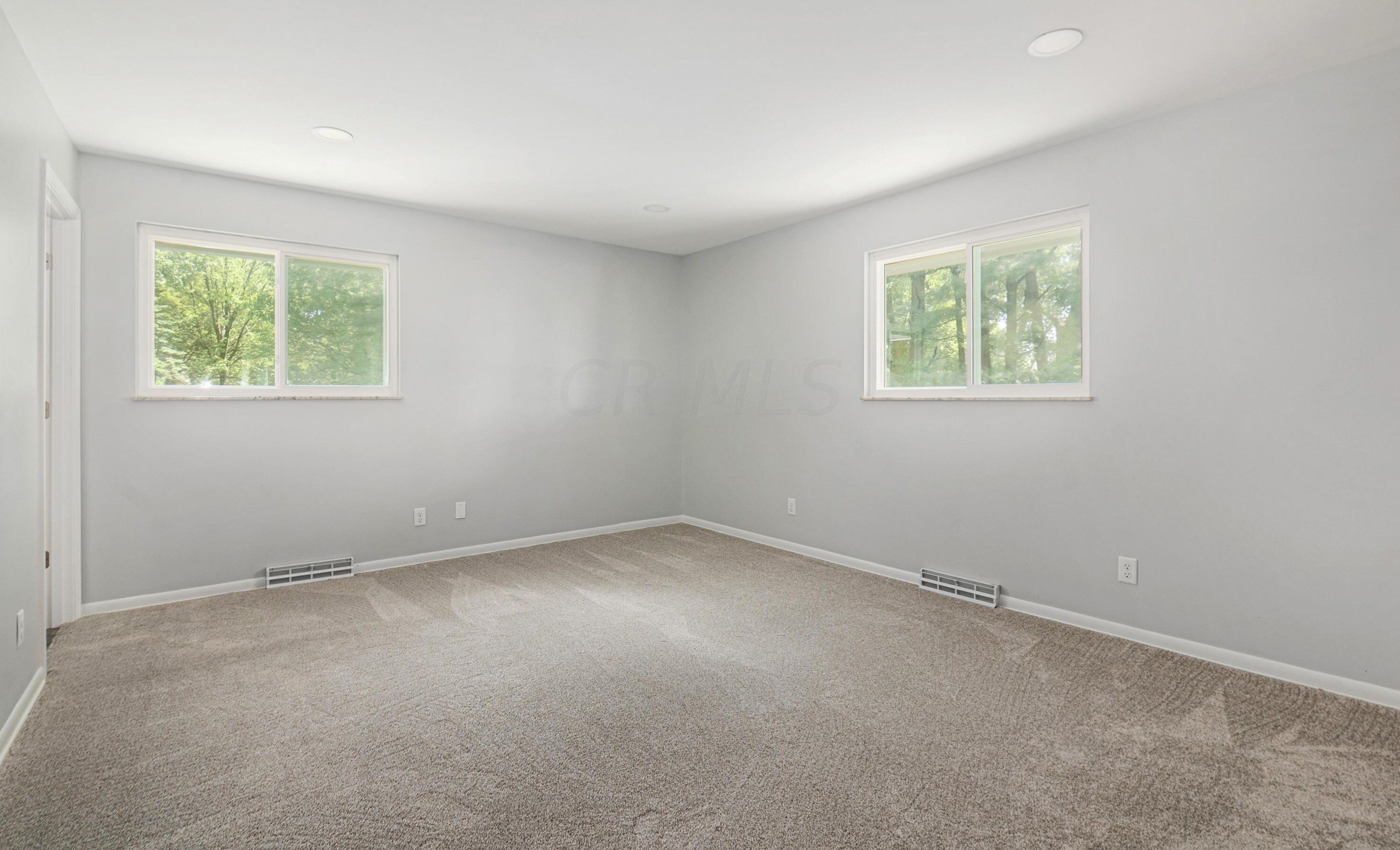 9475 Northchester Dr, Pickerington OH  43147-8971 exterior