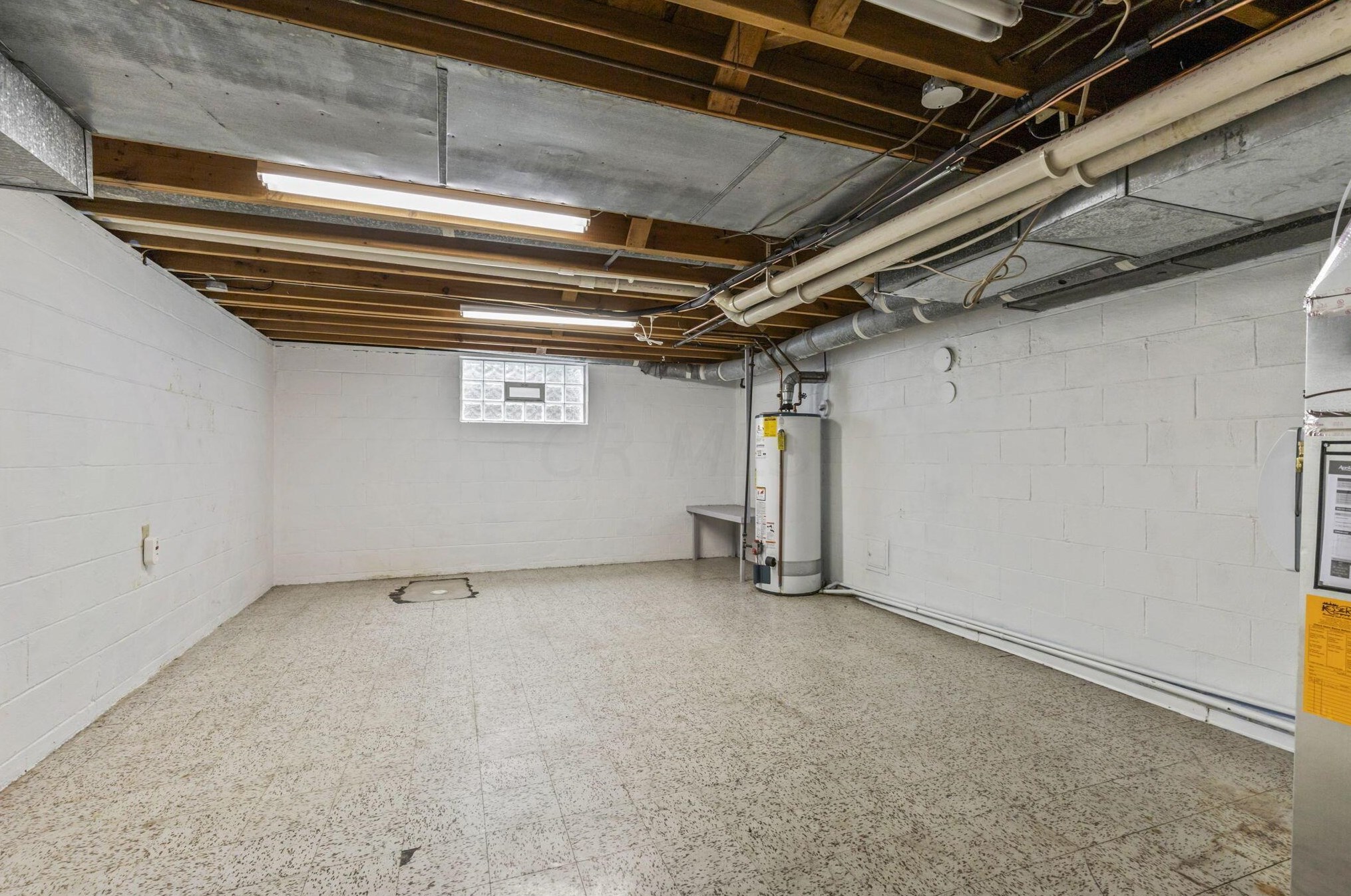 4160 Chadbourne Dr, Columbus OH  43220-3918 exterior