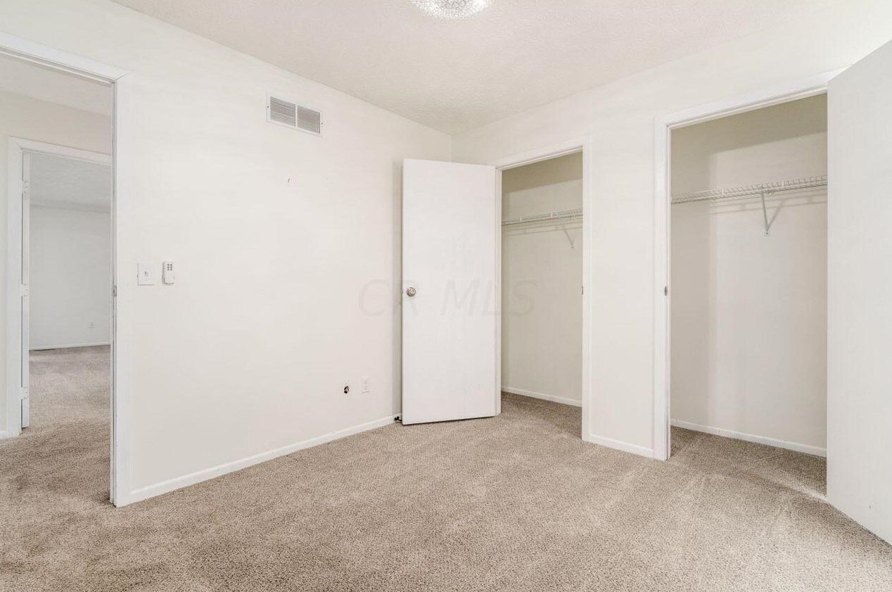 7677 Stow Acres Pl, Pickerington OH  43147-9043 exterior