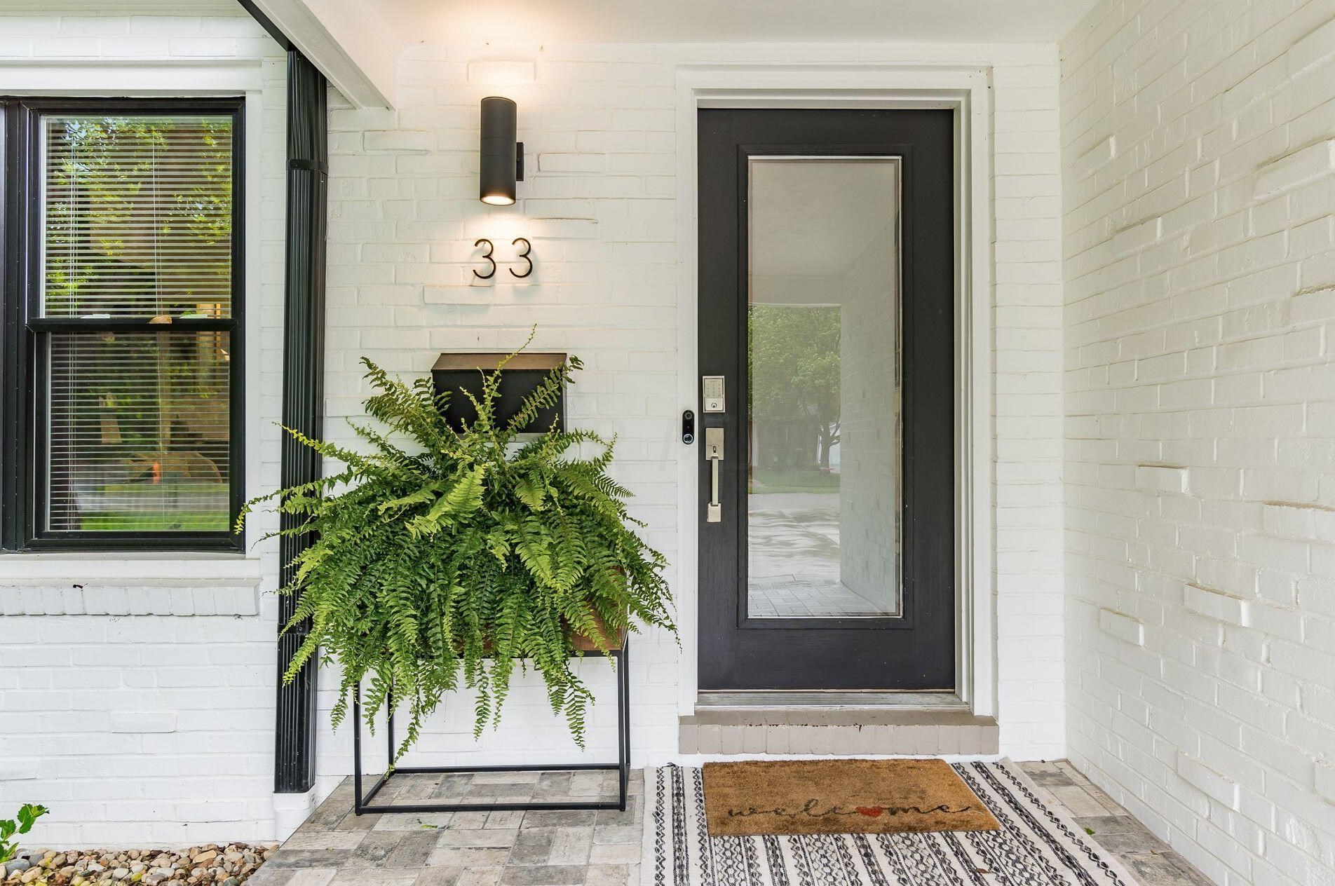 33 Beaumont Rd, Columbus OH 43214-2144 exterior